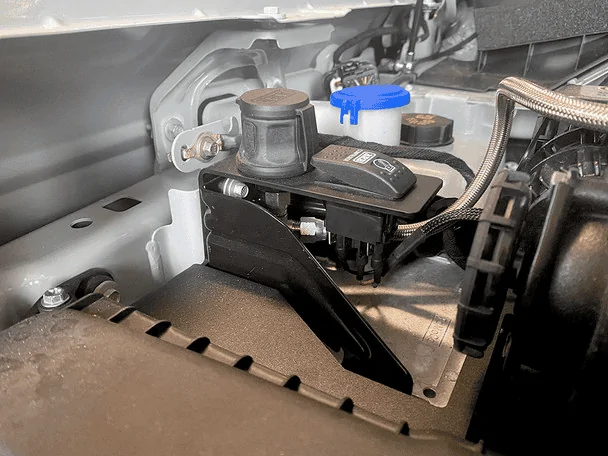 Ford Bronco Compressor questions - pressure switch, tank locations 1695047874886
