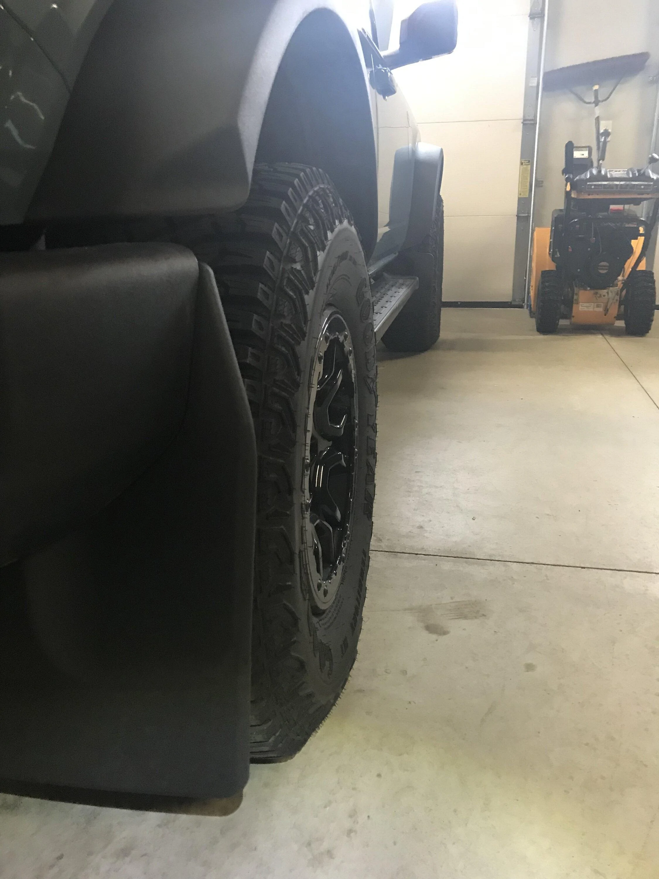 Ford Bronco Front Splash Guards/Mud Flap will NOT fit with Running Board 1668345284167-jpeg