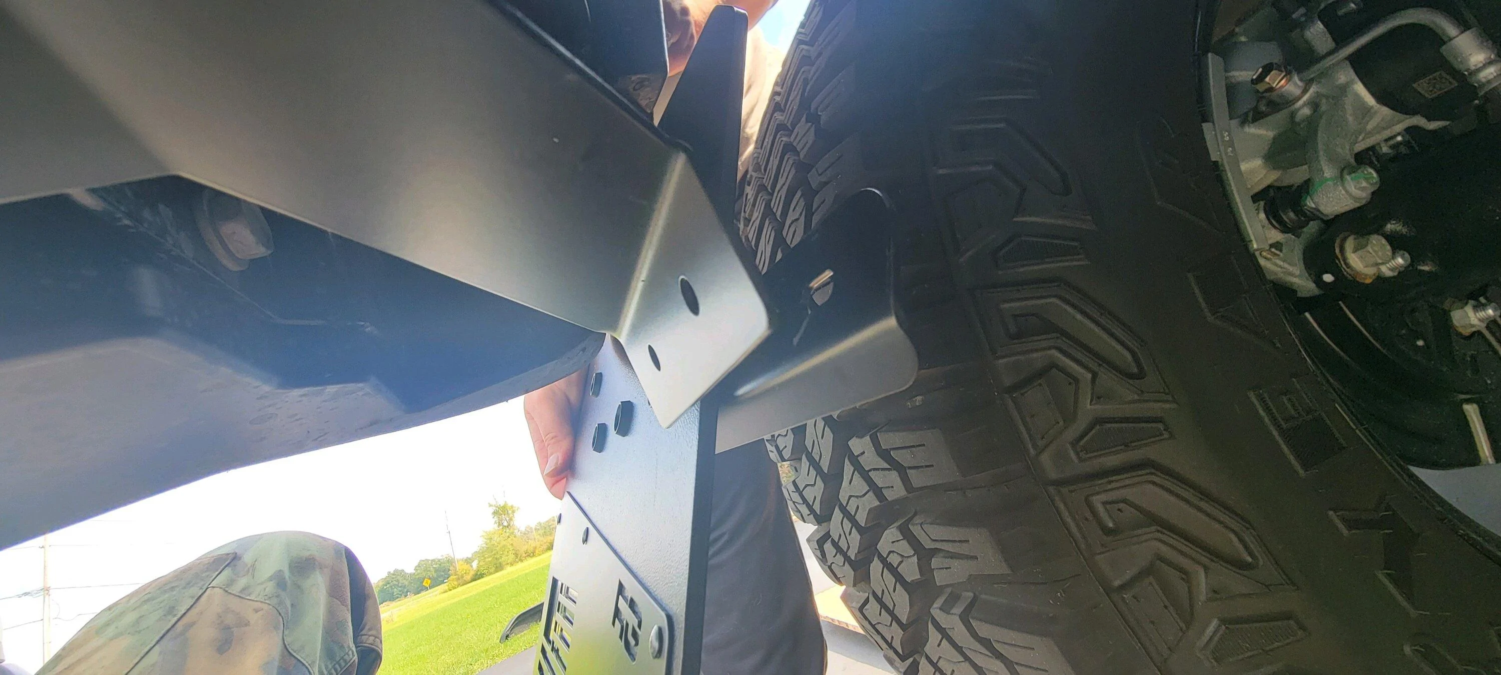 Ford Bronco Rek Gen rear mud flaps brackets no bueno?? 46018