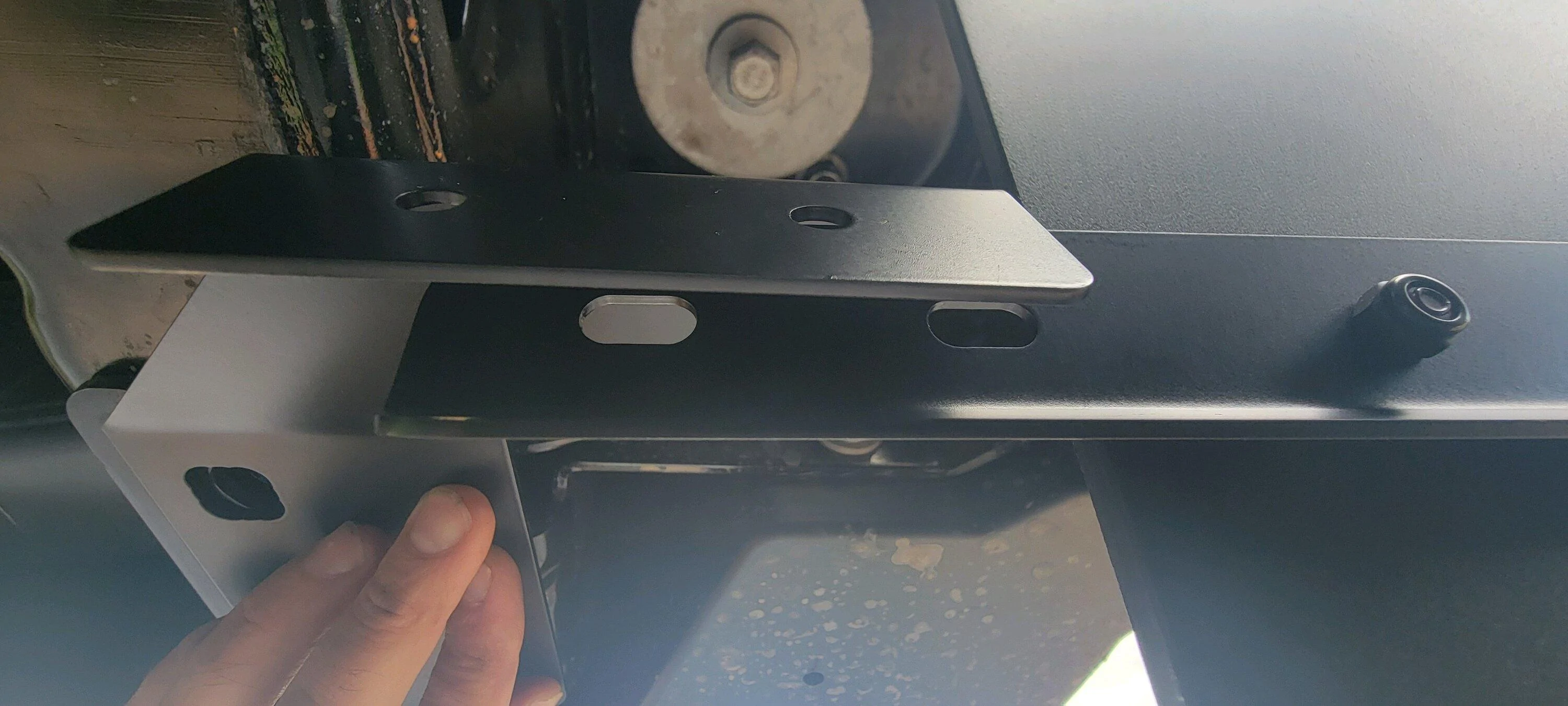 Ford Bronco Rek Gen rear mud flaps brackets no bueno?? 46011