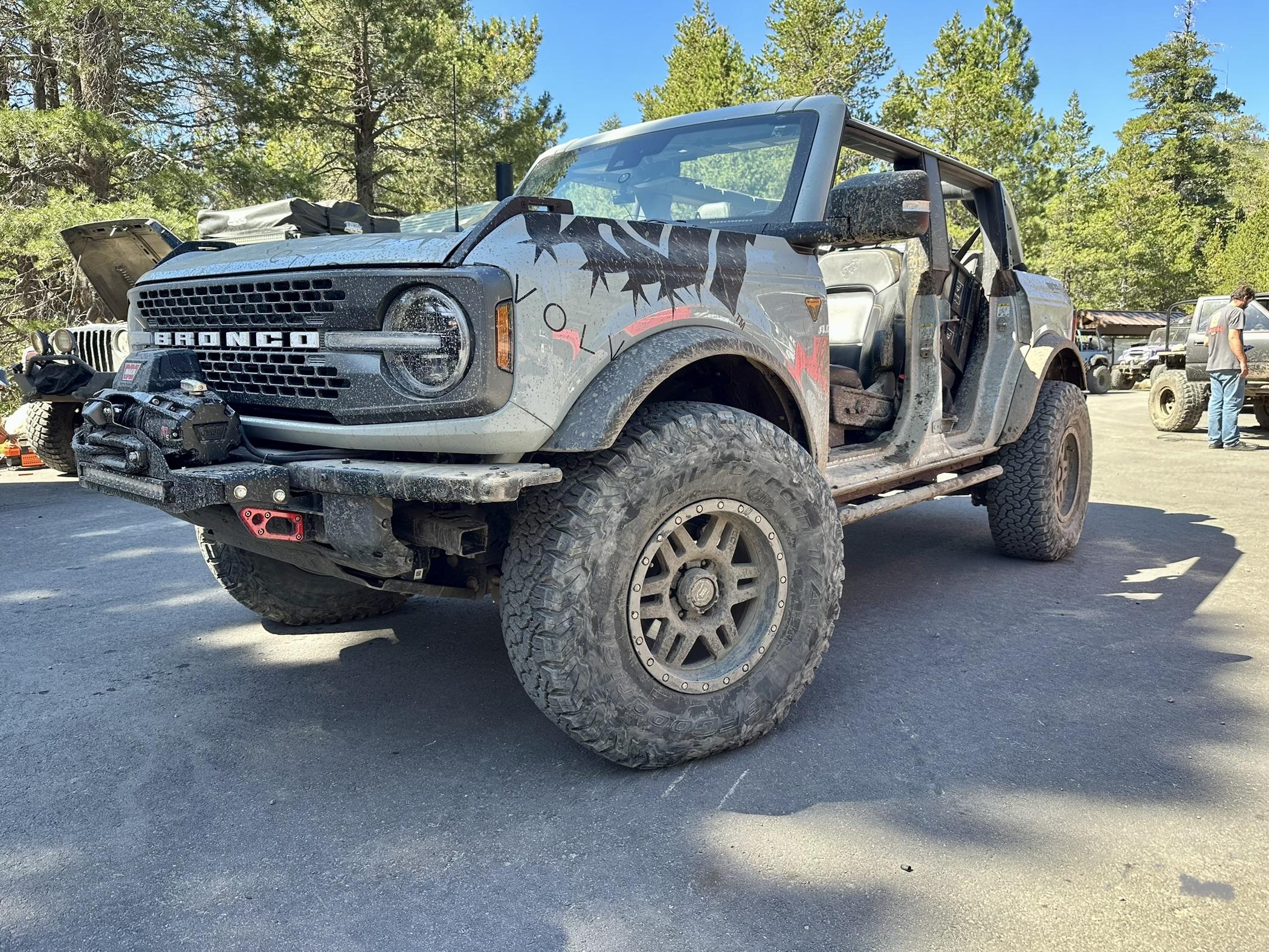 Ford Bronco Rubicon Trail in the Metal-tech 4x4 2022 Badlands : Photos + Prototype Parts IMG_3673 2