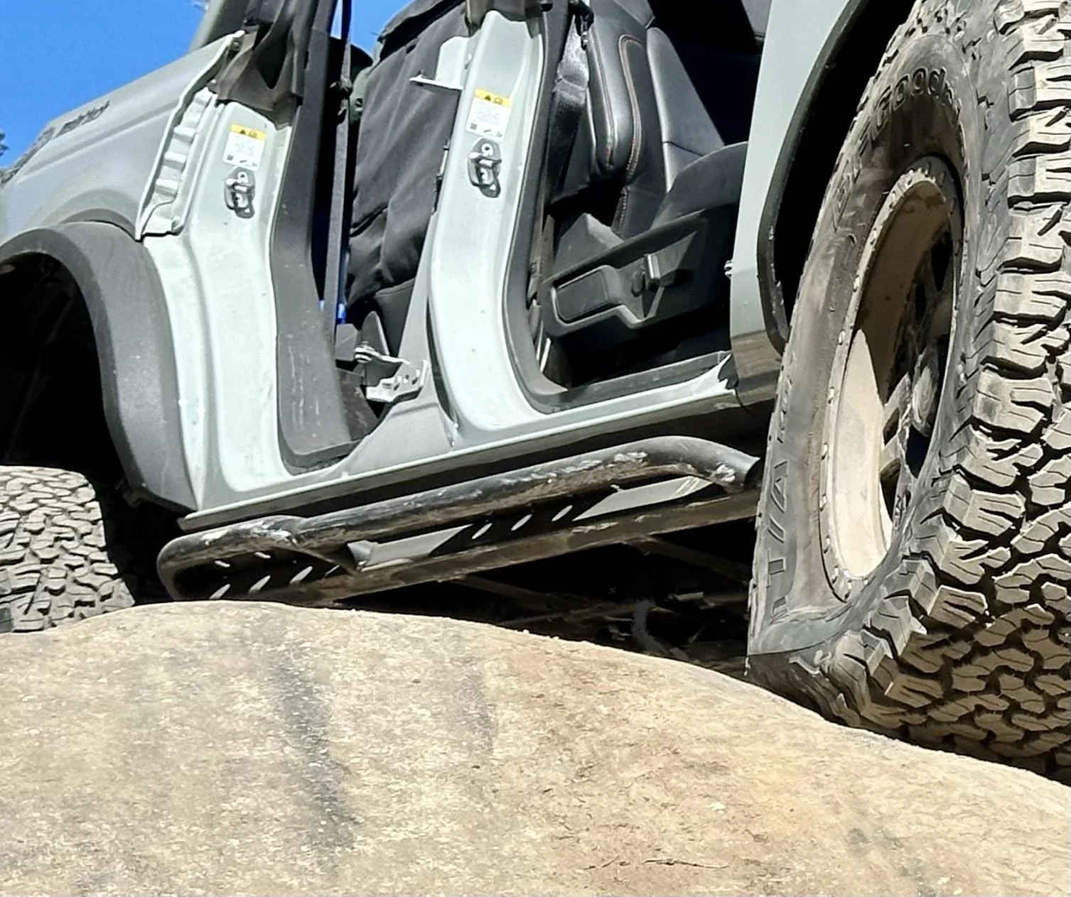 Ford Bronco Rubicon Trail in the Metal-tech 4x4 2022 Badlands : Photos + Prototype Parts IMG_3580