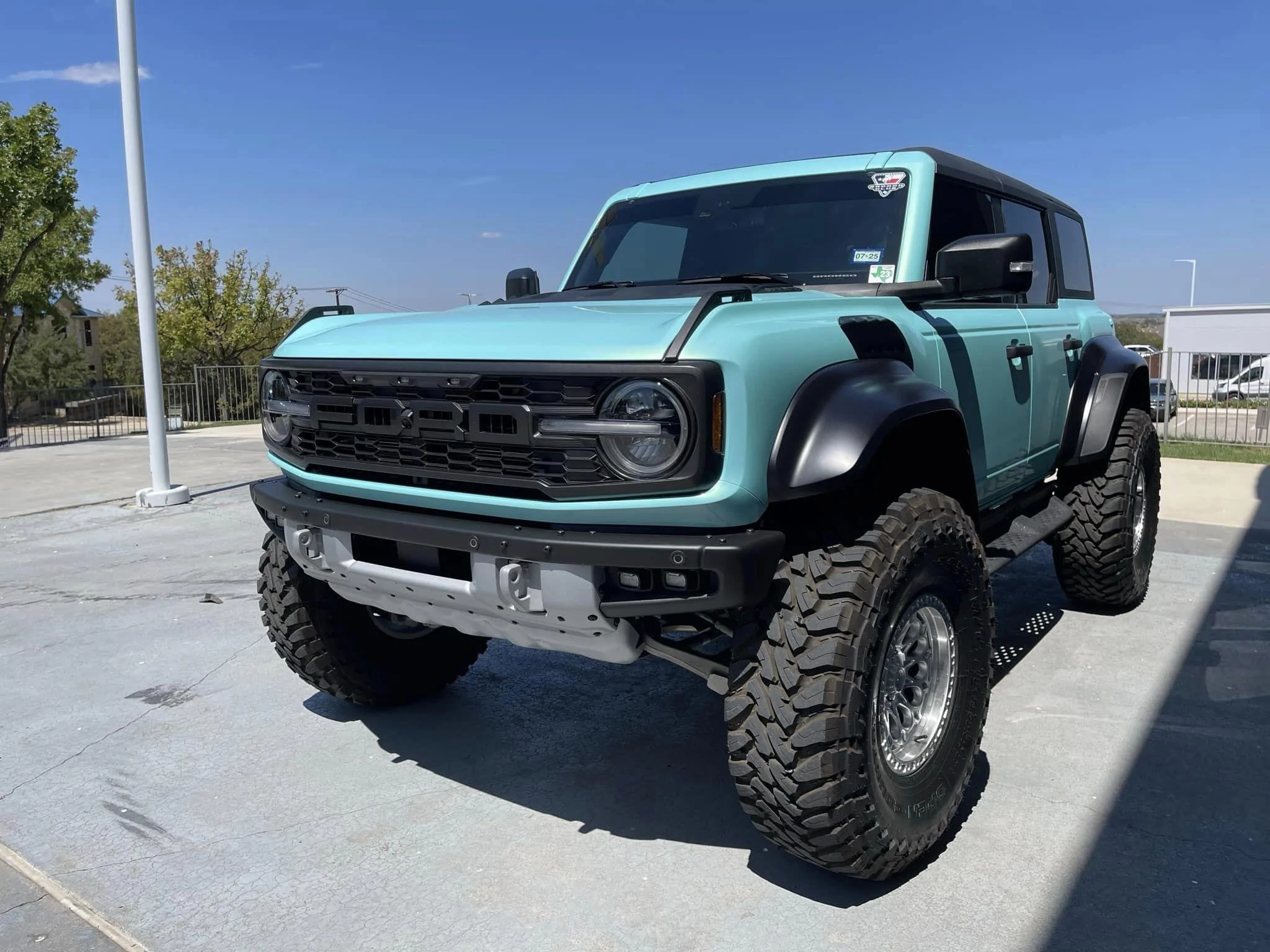 Ford Bronco HEXAGON RAPTOR WRAP TAILGATE & DOOR JAMBS 377285004_10168403253925161_8062129919100960869_n
