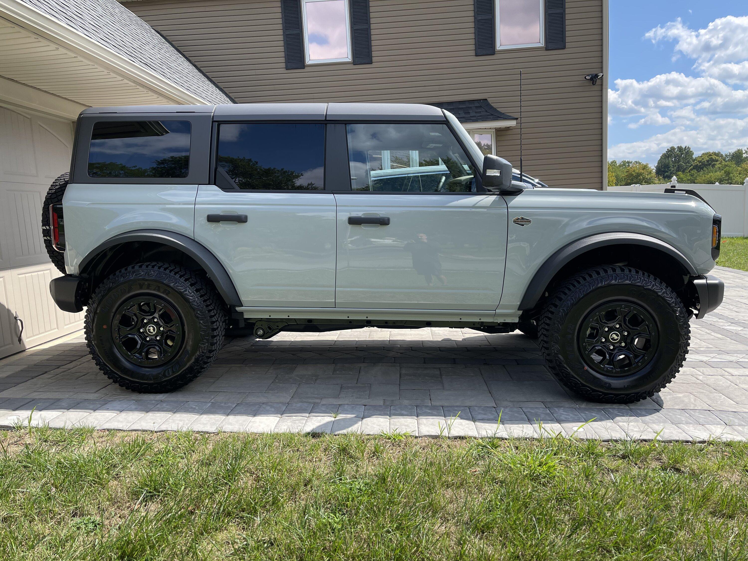 Ford Bronco Say Hello to Kimberly IMG_4260