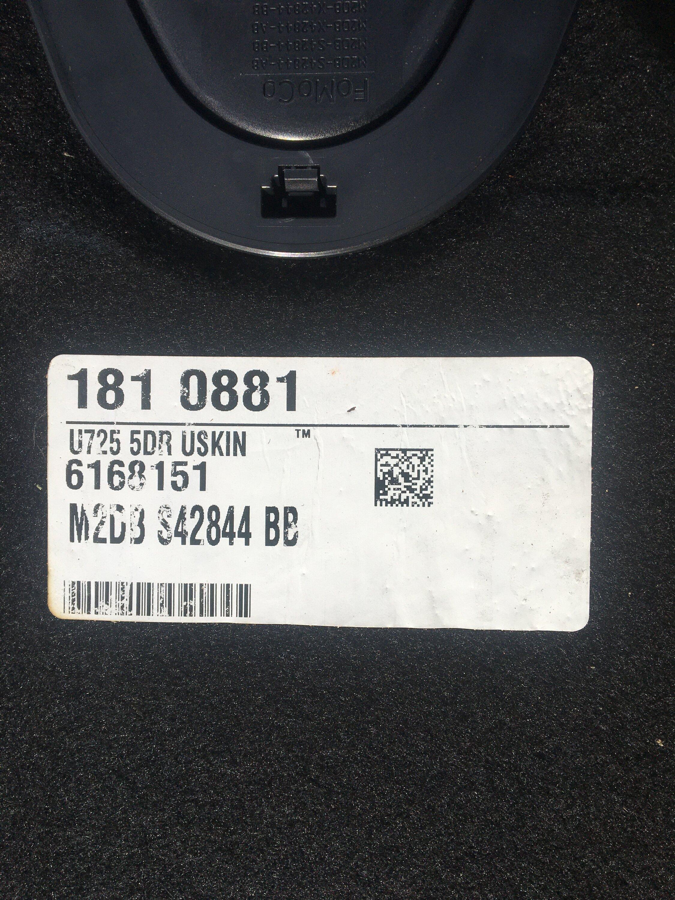 Ford Bronco Rubber Cargo Floor 2812F9C7-3D4A-42D4-865E-F87B8C4C79EA