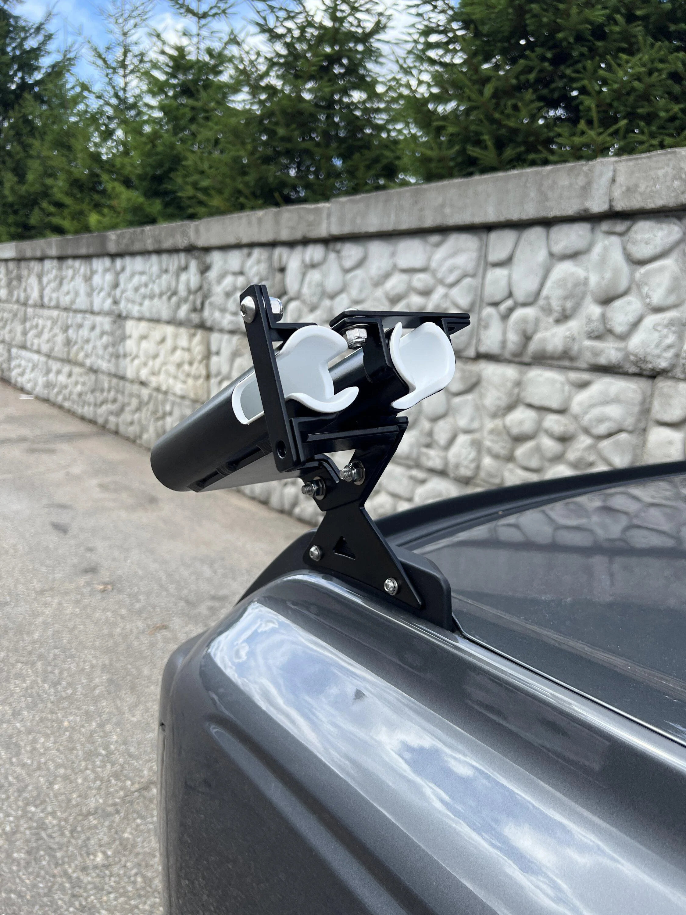Ford Bronco GIVEAWAY: X-Rocket Bronco Fender Mount Fishing Rod Holders by X-Rack IMG_1271