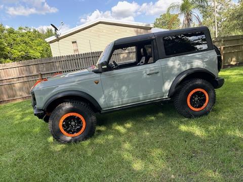 Ford Bronco Thoughts on the orange on cactus gray? IMG_1243