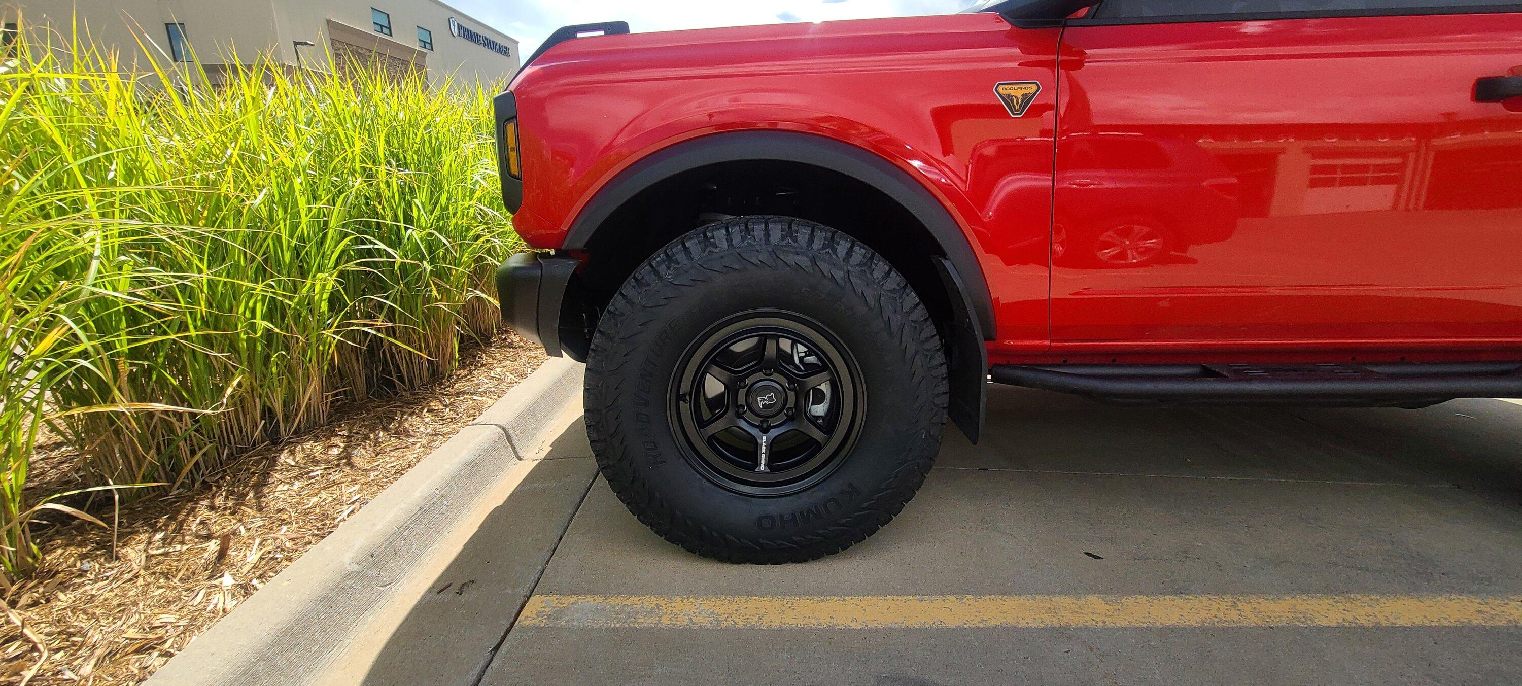 Ford Bronco Bronco Team 2 door. 20230919_125929