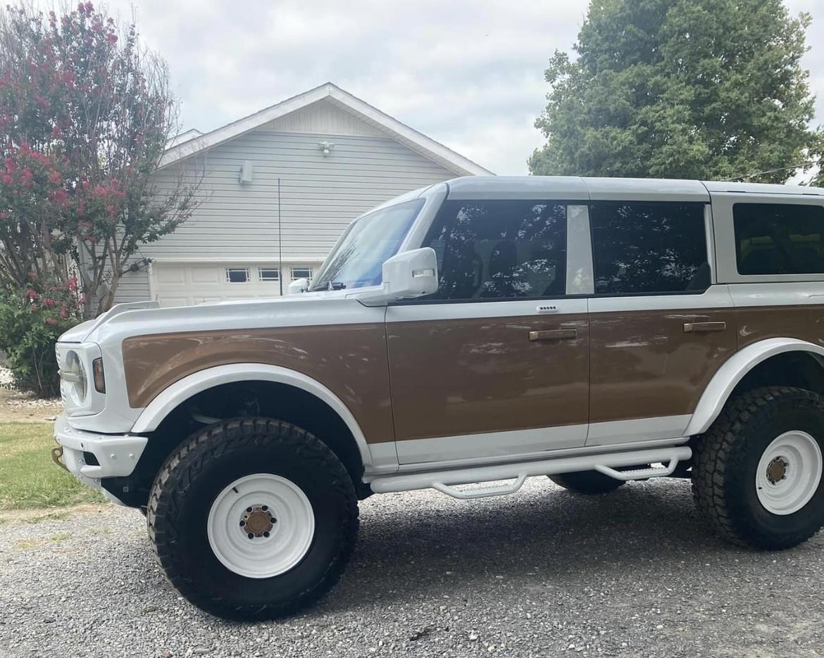 Ford Bronco HERITAGE EDITION Bronco Club IMG_6845