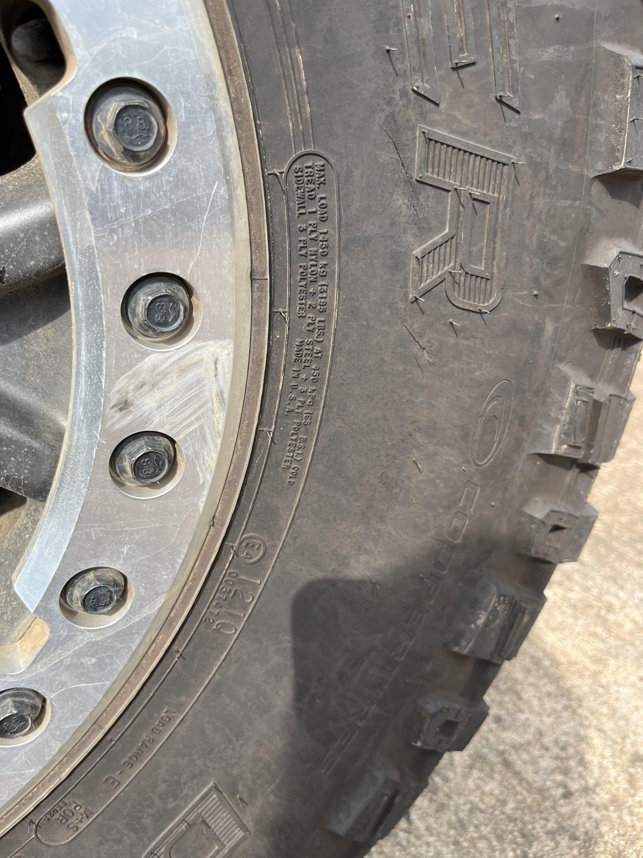 Ford Bronco Beauty Ring (Bead Lock) replacement IMG_9604