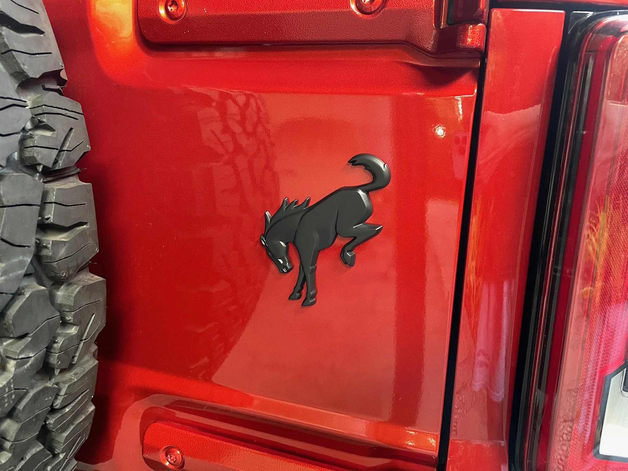 Ford Bronco Vintage grille in black IMG_4123