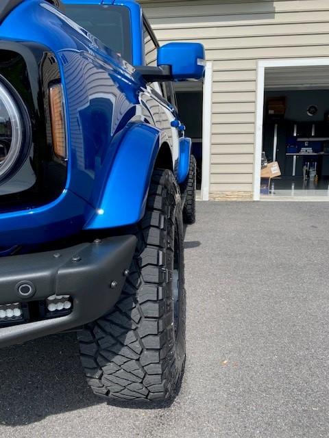 Ford Bronco Show us your installed wheel / tire upgrades here! (Pics) Bronco Tire View