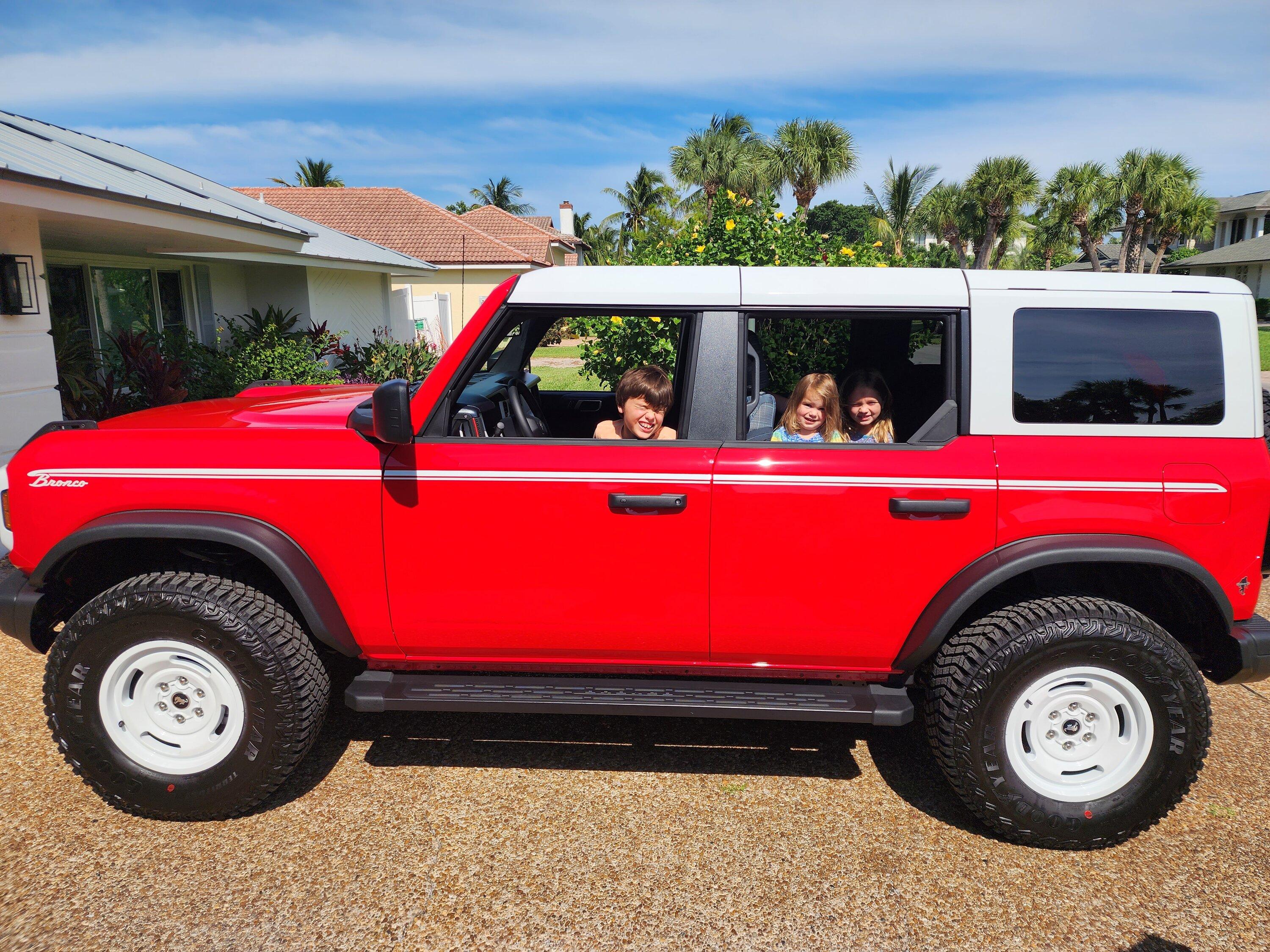 Ford Bronco HERITAGE EDITION Bronco Club 20230923_151902