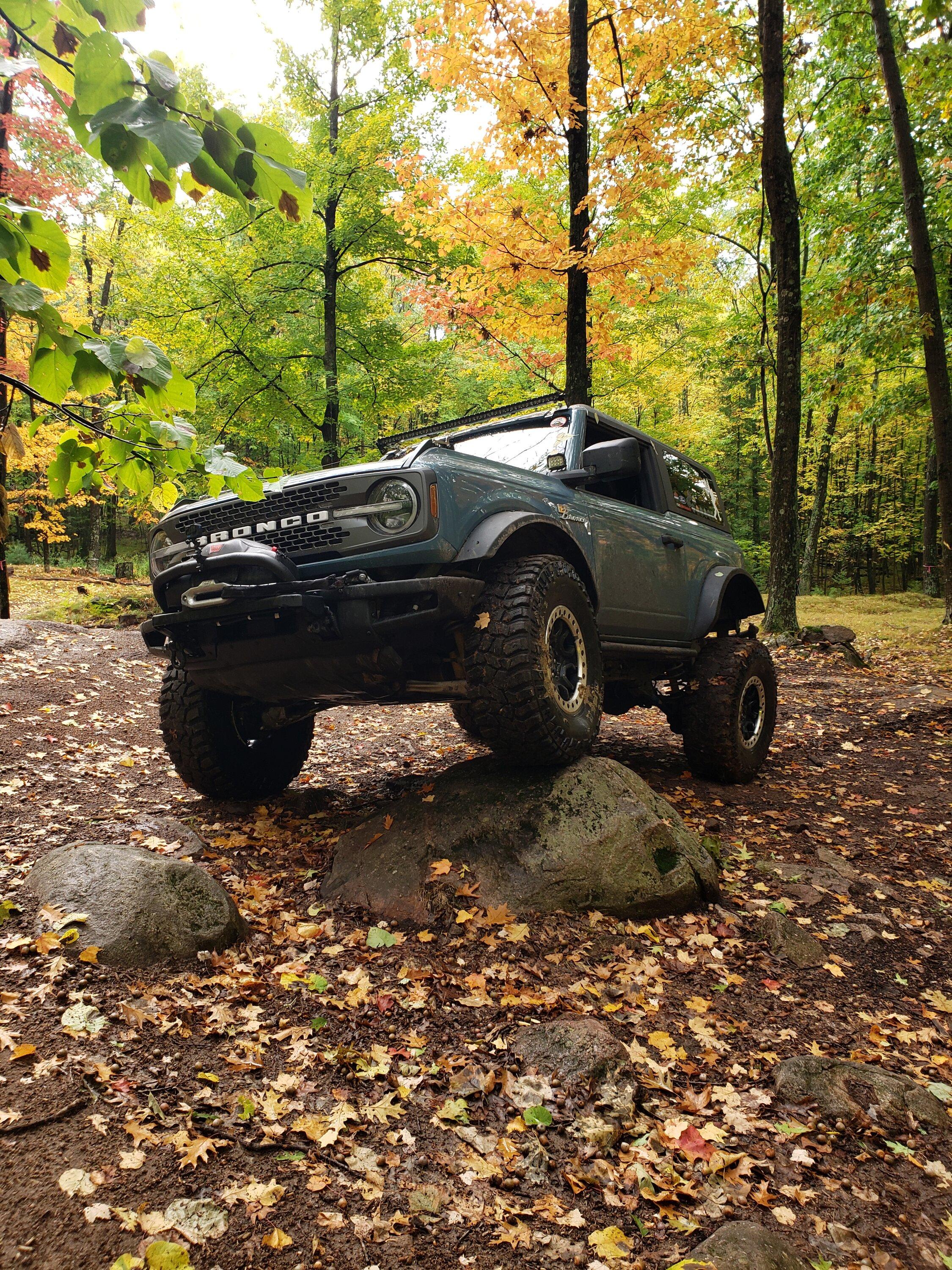 Ford Bronco A "soupy" 1st day of fall in Tigerton, WI 20230923_124224