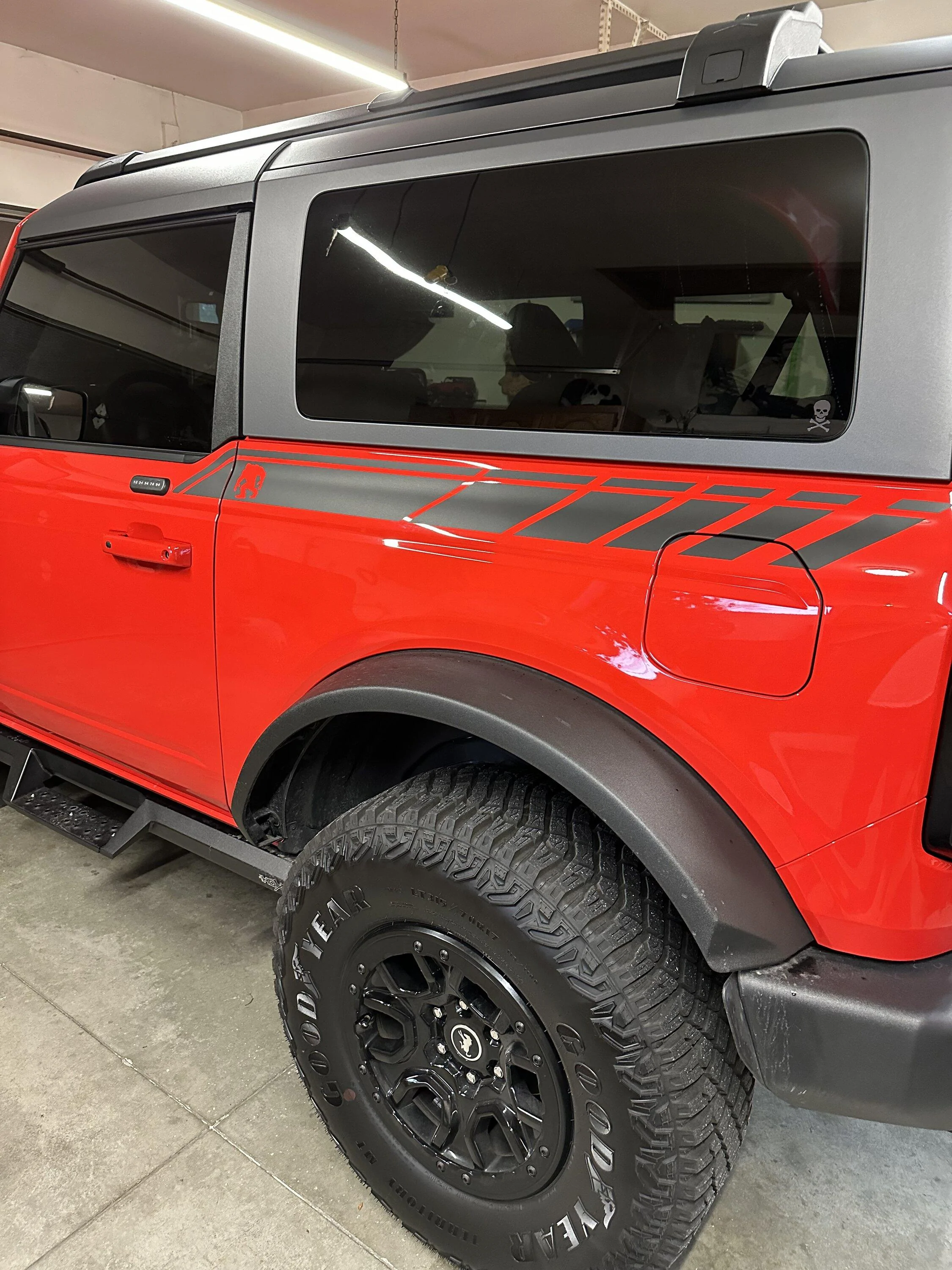 Ford Bronco Put any cool / unique vinyl decals on your Bronco?  Let's see them! IMG_0129