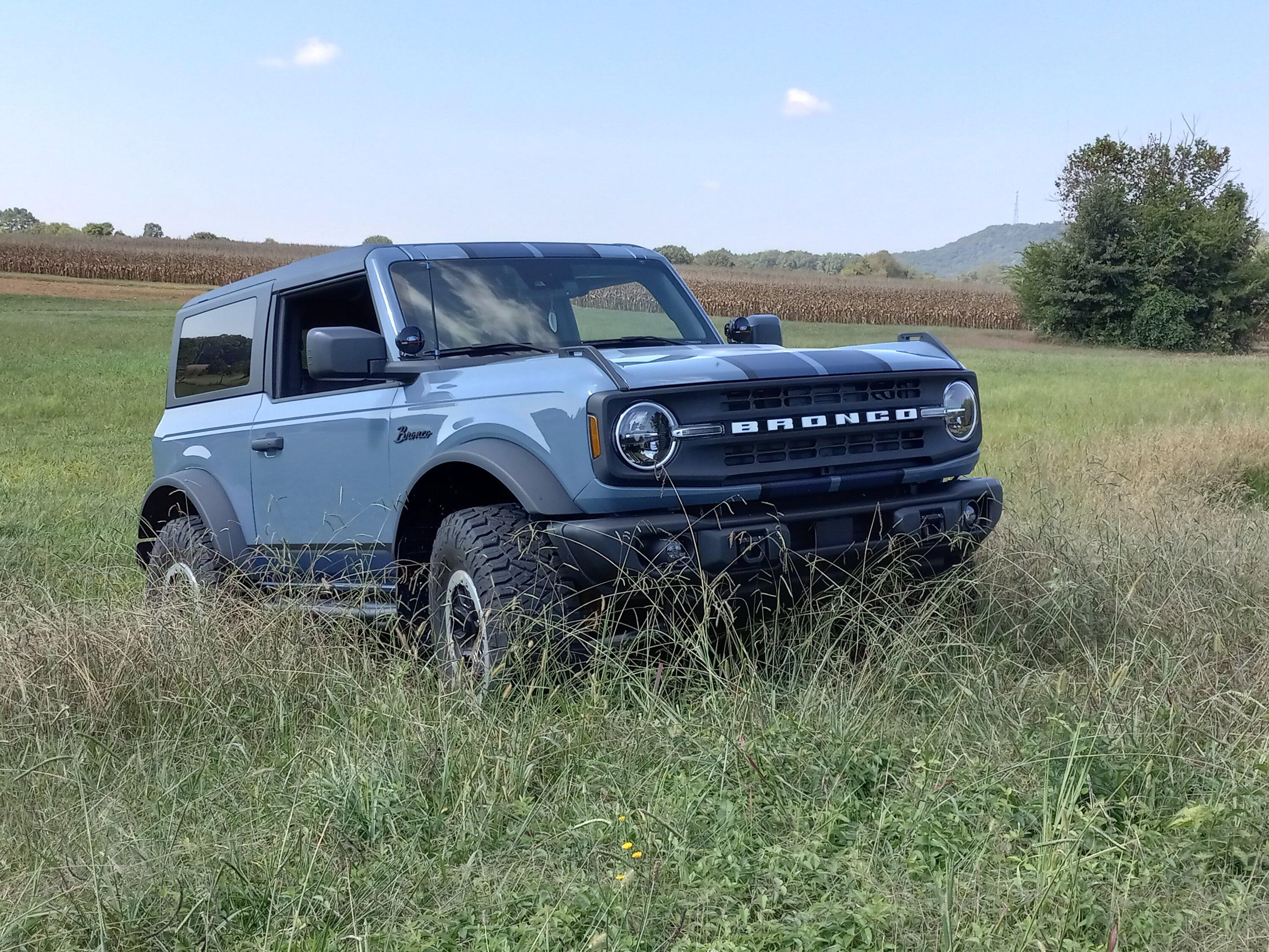 Ford Bronco Bronco Team 2 door. 20230922_111132
