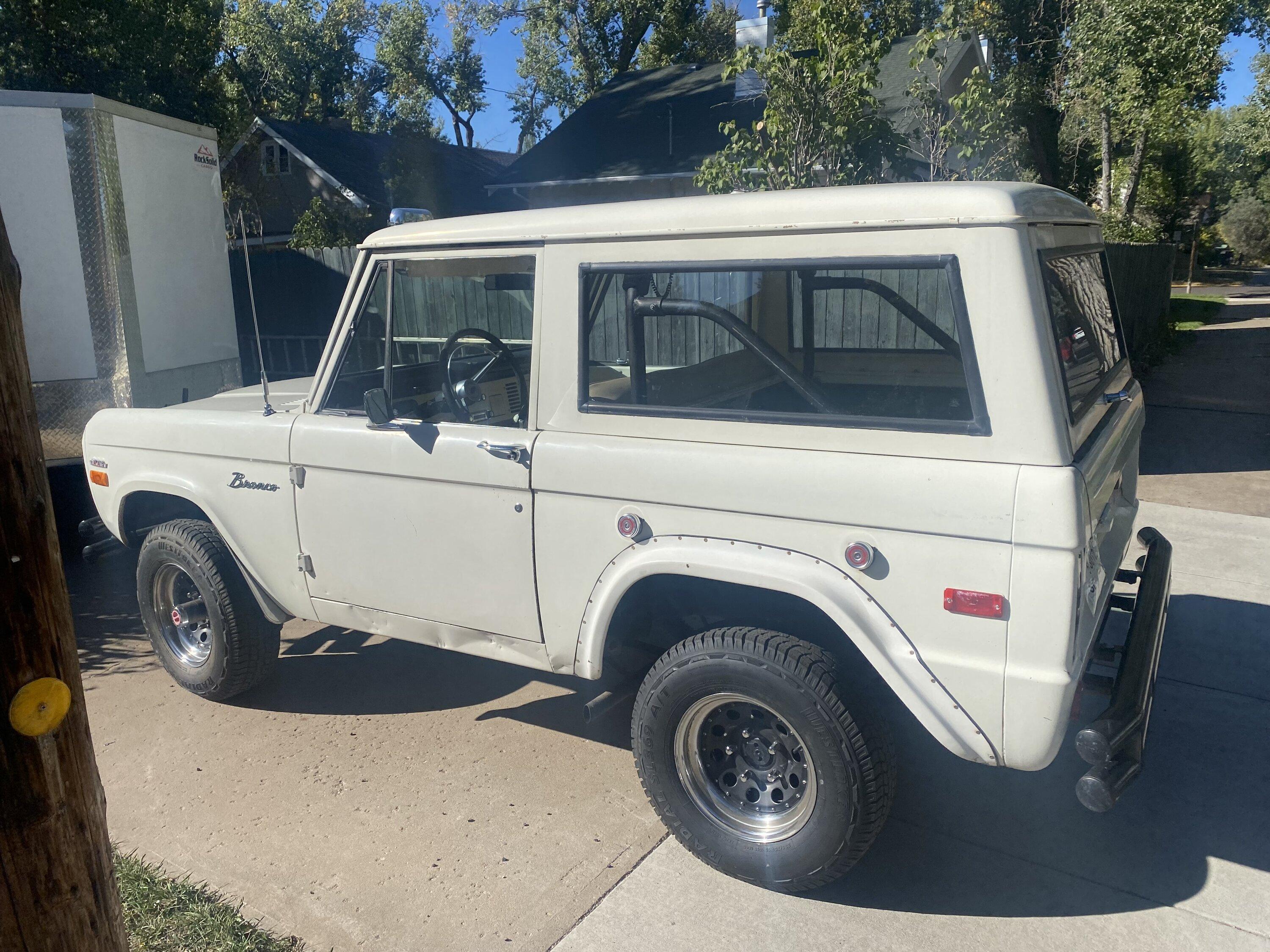 Ford Bronco HERITAGE EDITION Bronco Club IMG_4060