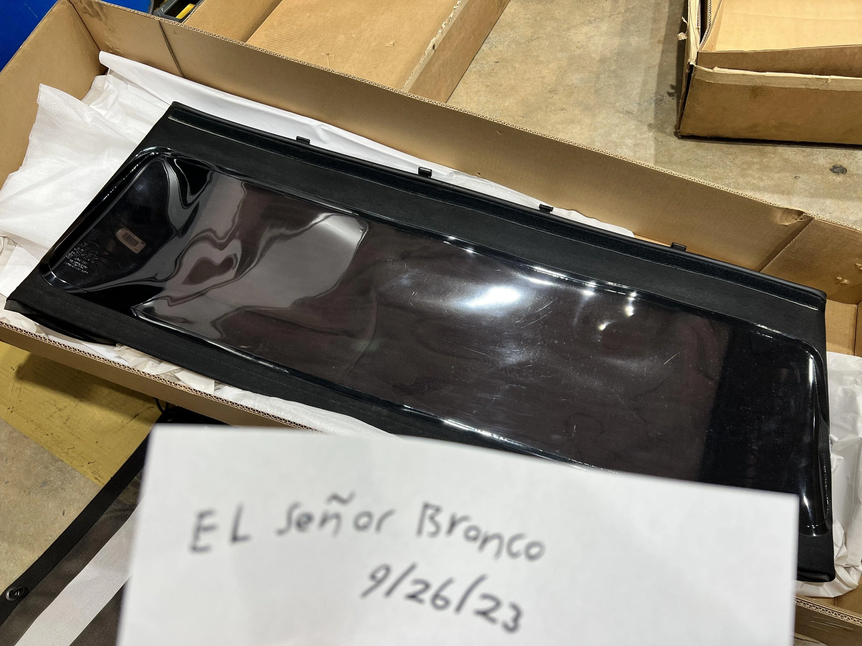 Ford Bronco WTS: OEM Soft Top IMG_0833