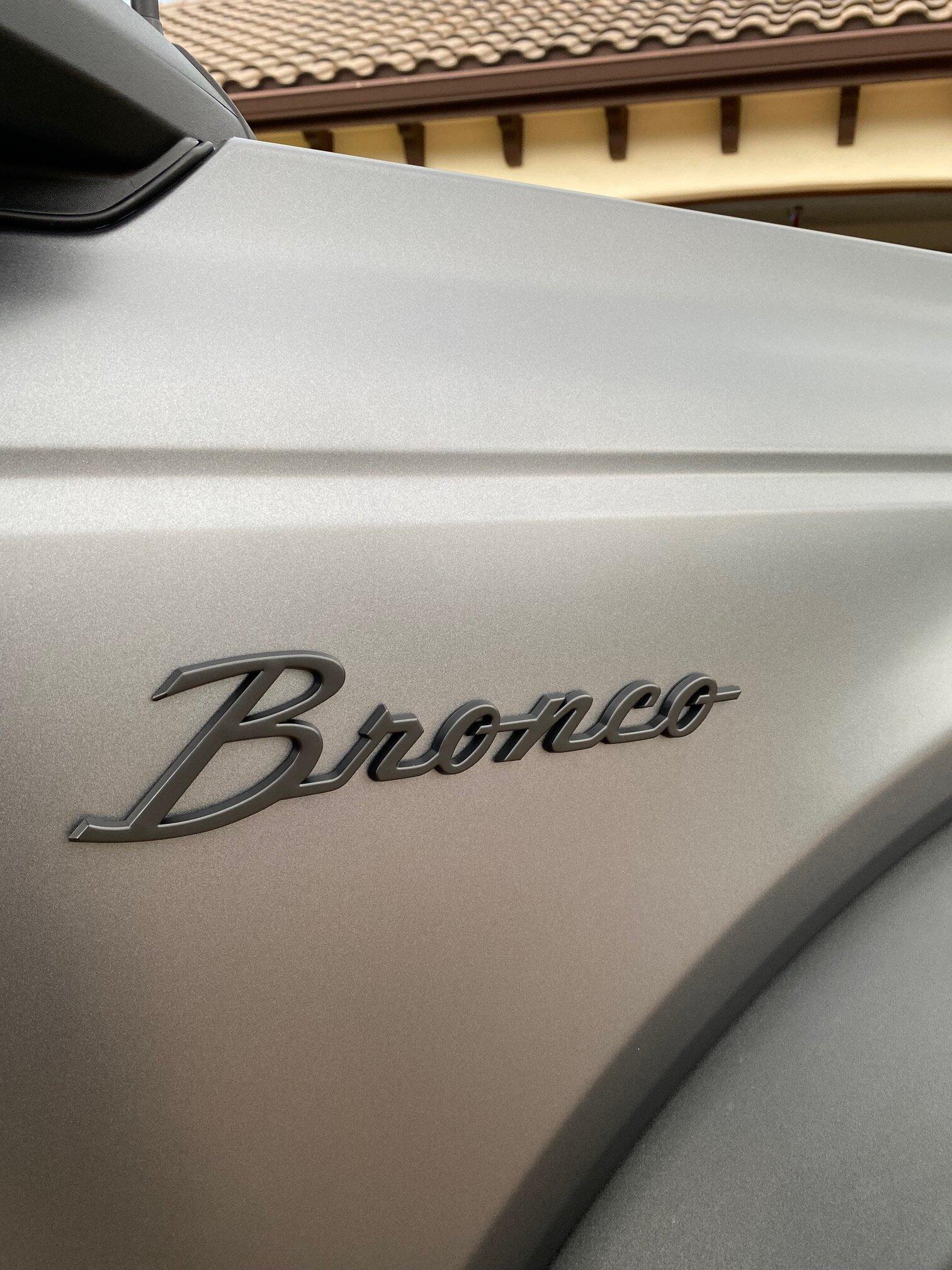 Ford Bronco Black Diamond Carbonized Gray in STEALTH PPF IMG_8047