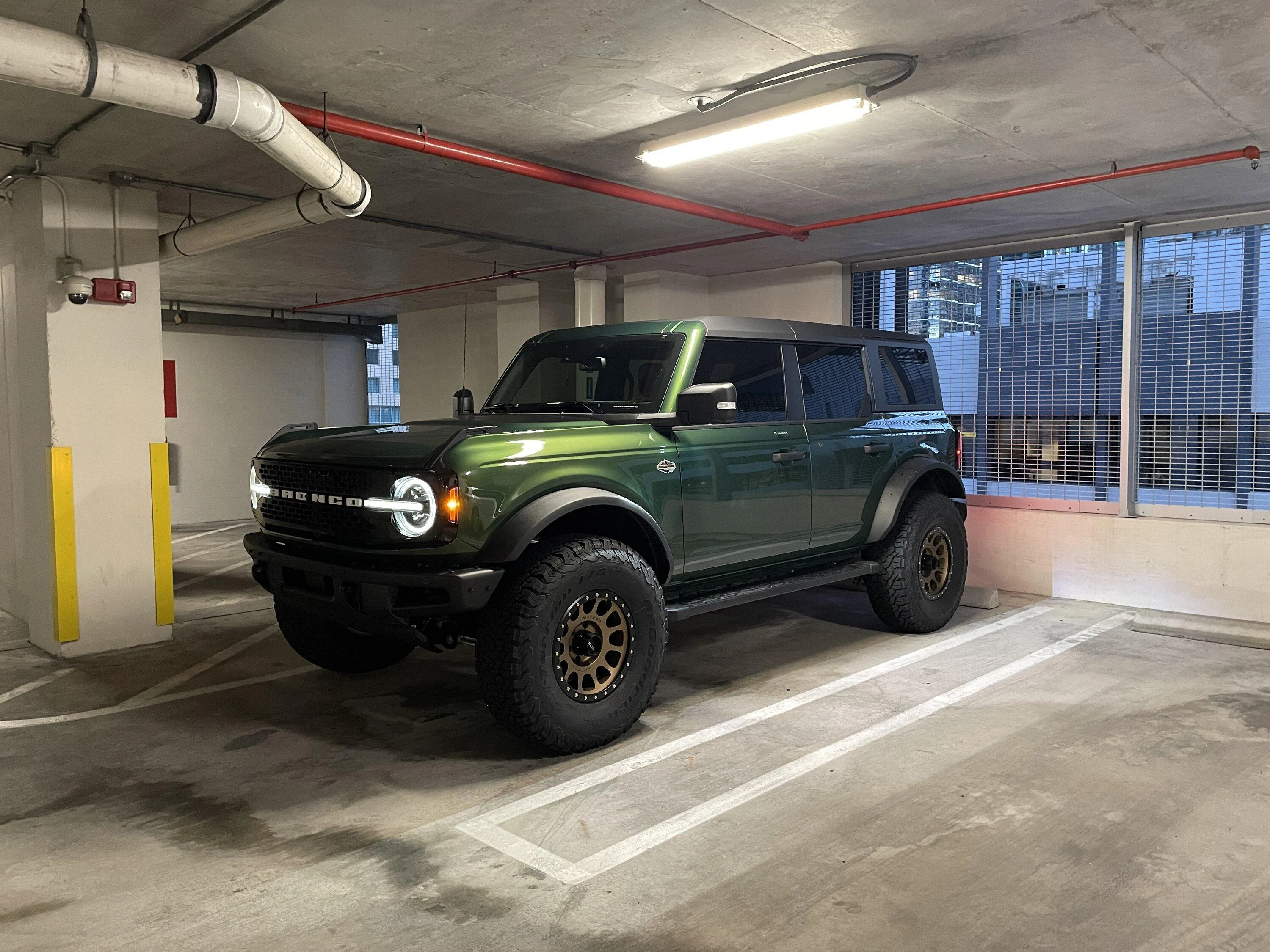 Ford Bronco Bronze Wheel Photo Gallery IMG_0023
