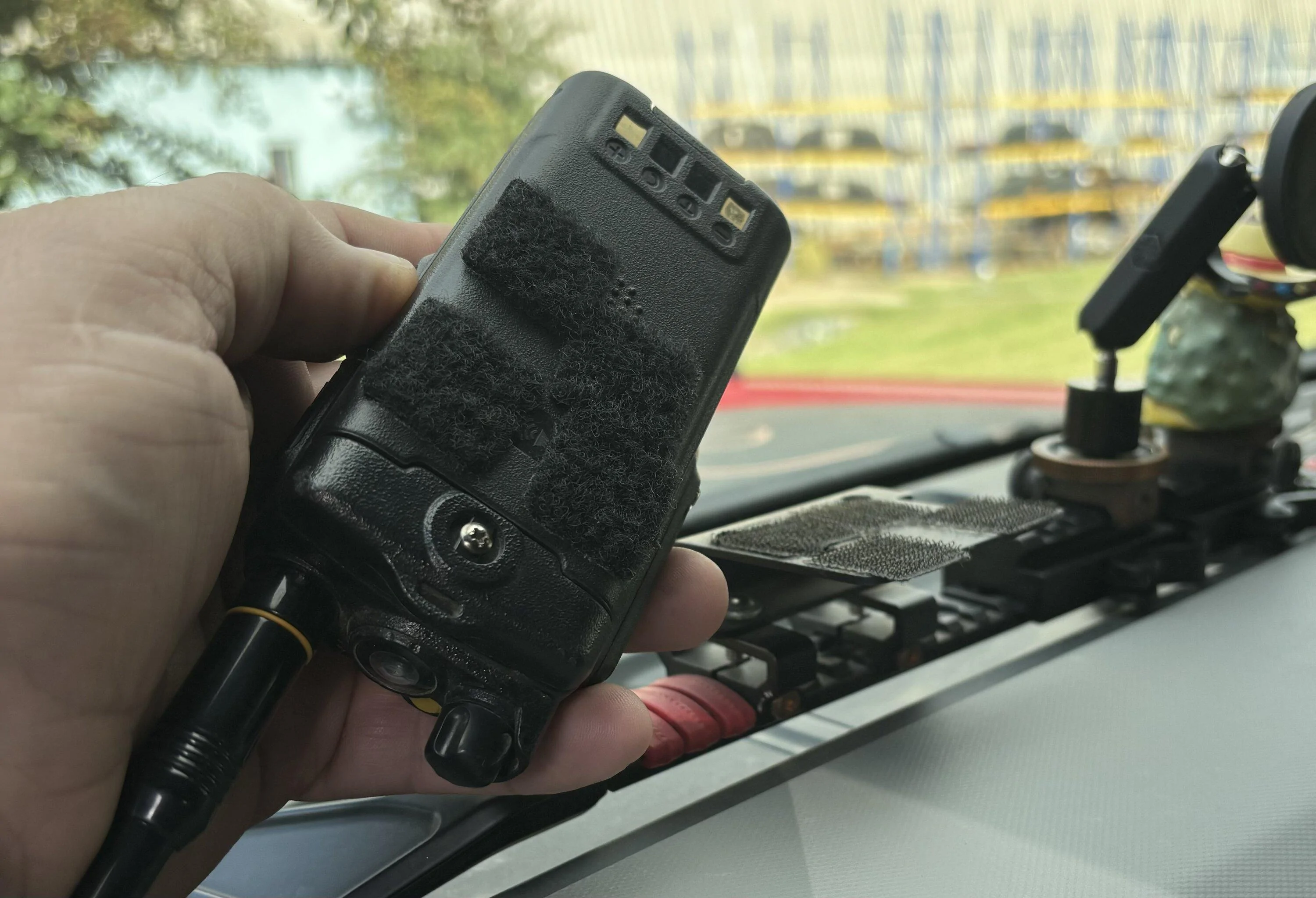 Ford Bronco Handheld GMRS - Temporary mounting solutions? IMG_0012