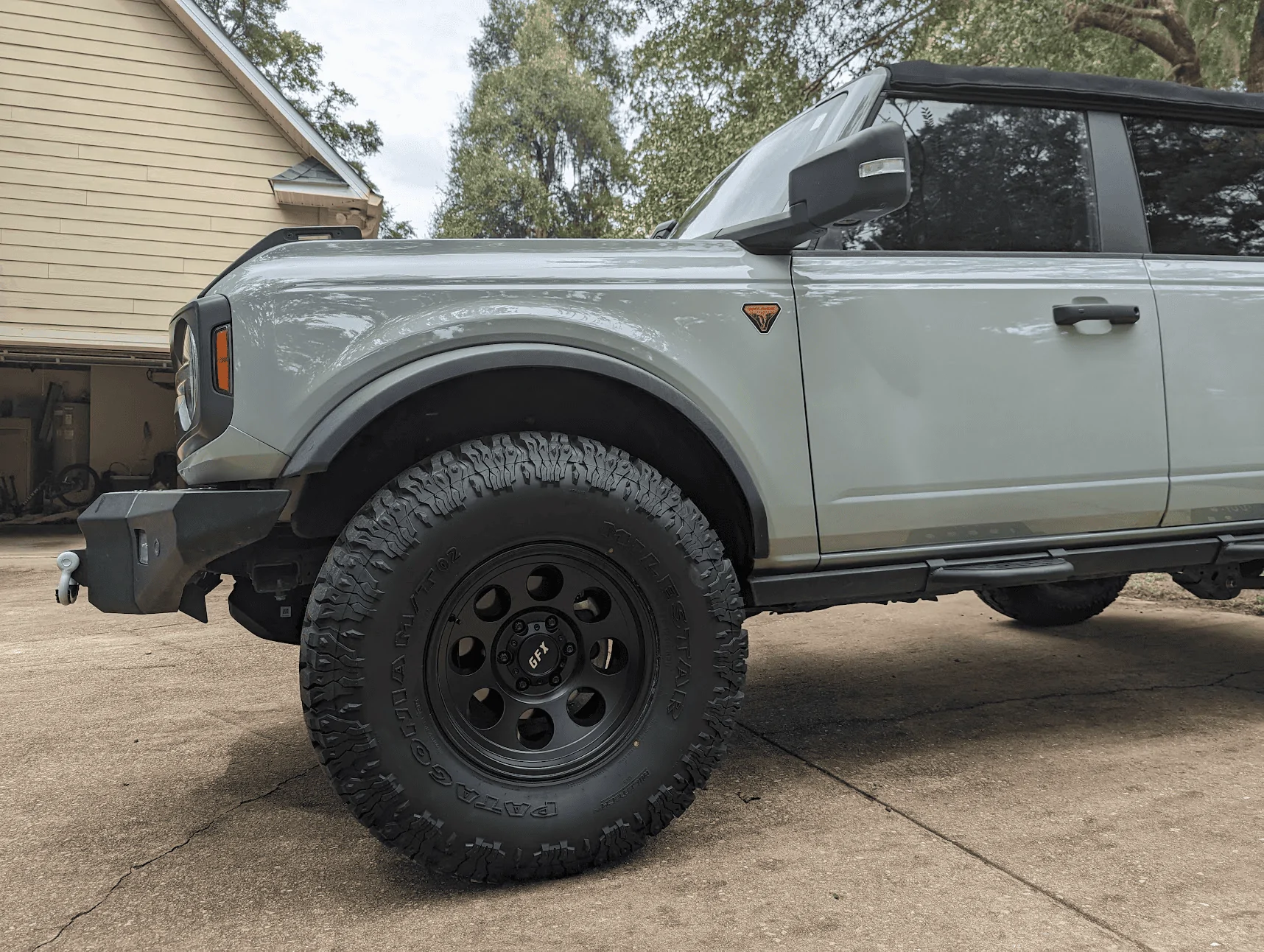Ford Bronco PandaPaul's Build Thread: Snorkel, 37's, Fox Coilovers, Icon UCA, Core4x4 Arms/Trac Bar, DV8 Bumper, Smittybilt Winch 1695936812395