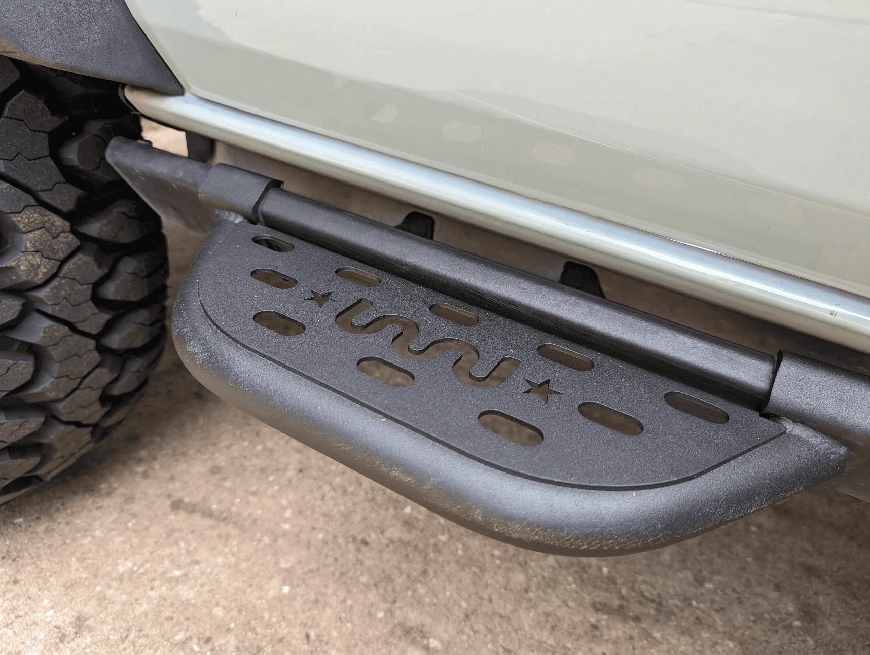 Ford Bronco PandaPaul's Build Thread: Snorkel, 37's, Fox Coilovers, Icon UCA, Core4x4 Arms/Trac Bar, DV8 Bumper, Smittybilt Winch 1695937765914