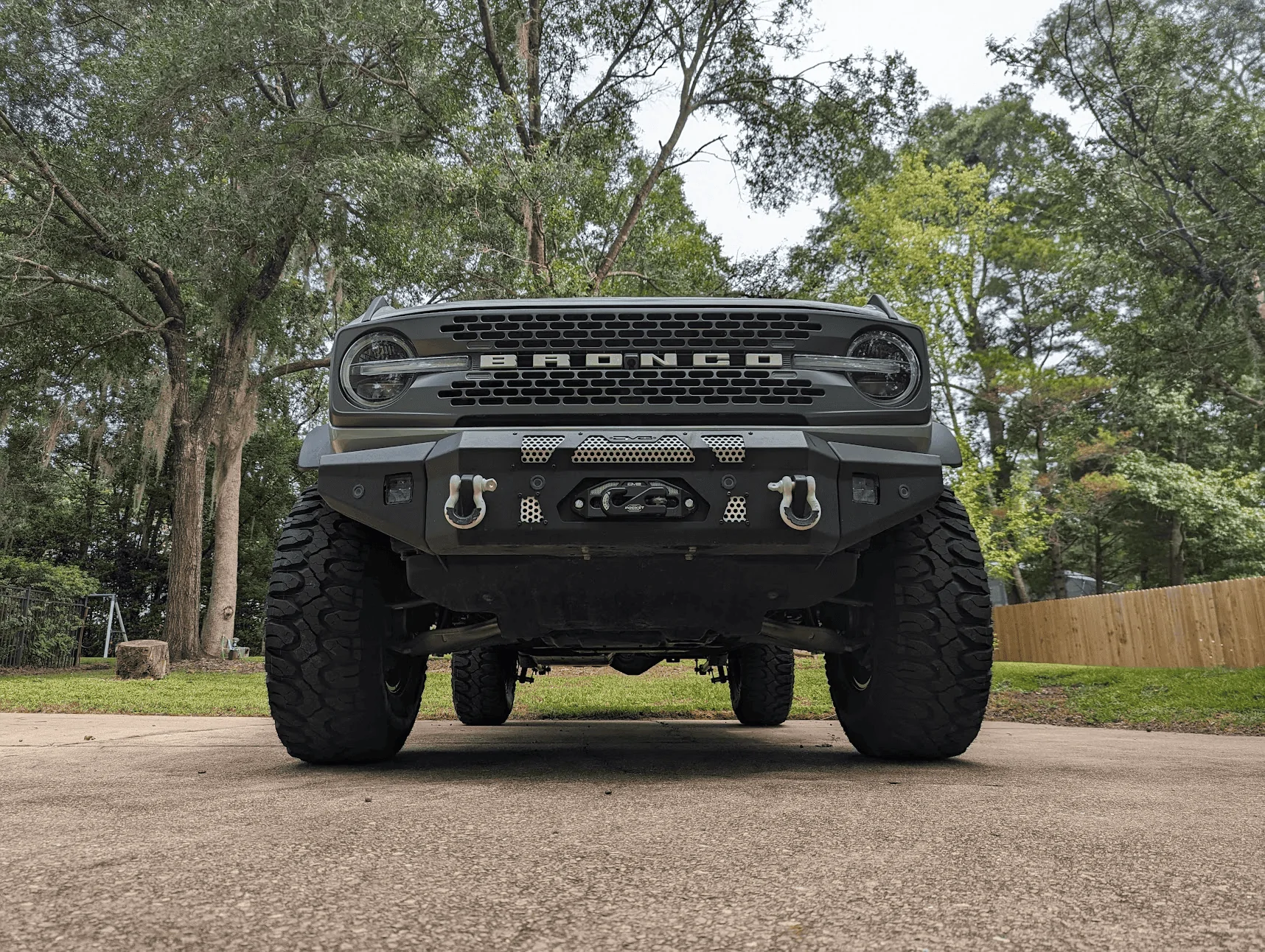 Ford Bronco PandaPaul's Build Thread: Snorkel, 37's, Fox Coilovers, Icon UCA, Core4x4 Arms/Trac Bar, DV8 Bumper, Smittybilt Winch 1695938024189