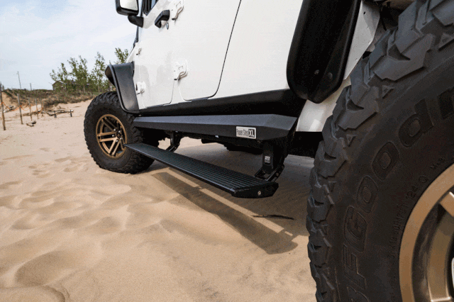 Ford Bronco AMP Research Electric Running Boards | GUIDE powerstepxl-
