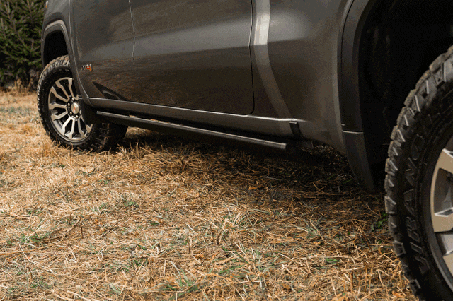 Ford Bronco AMP Research Electric Running Boards | GUIDE powerstepsmart-