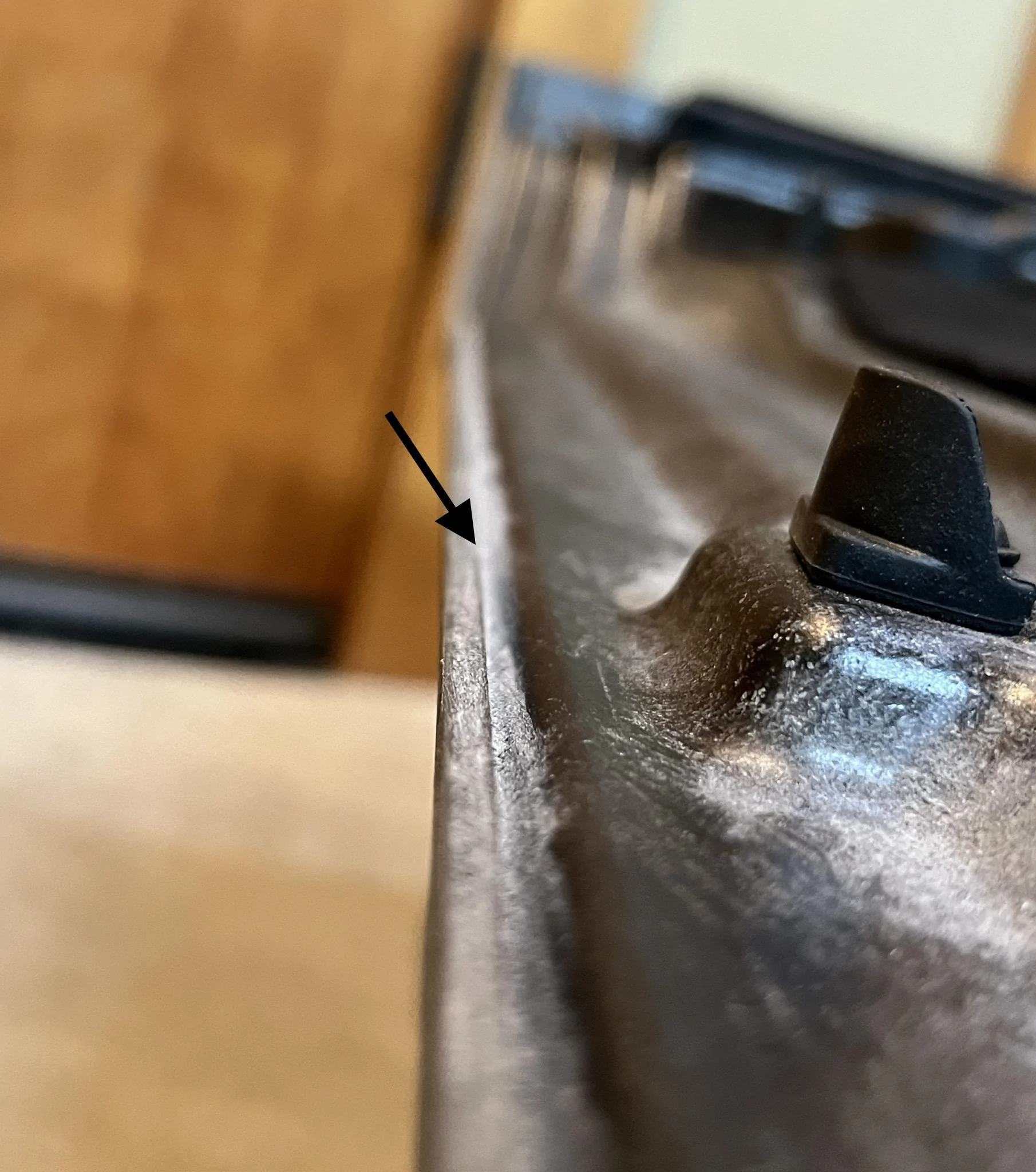 Ford Bronco MIC top edges very sharp. Can it be sanded? IMG_6164