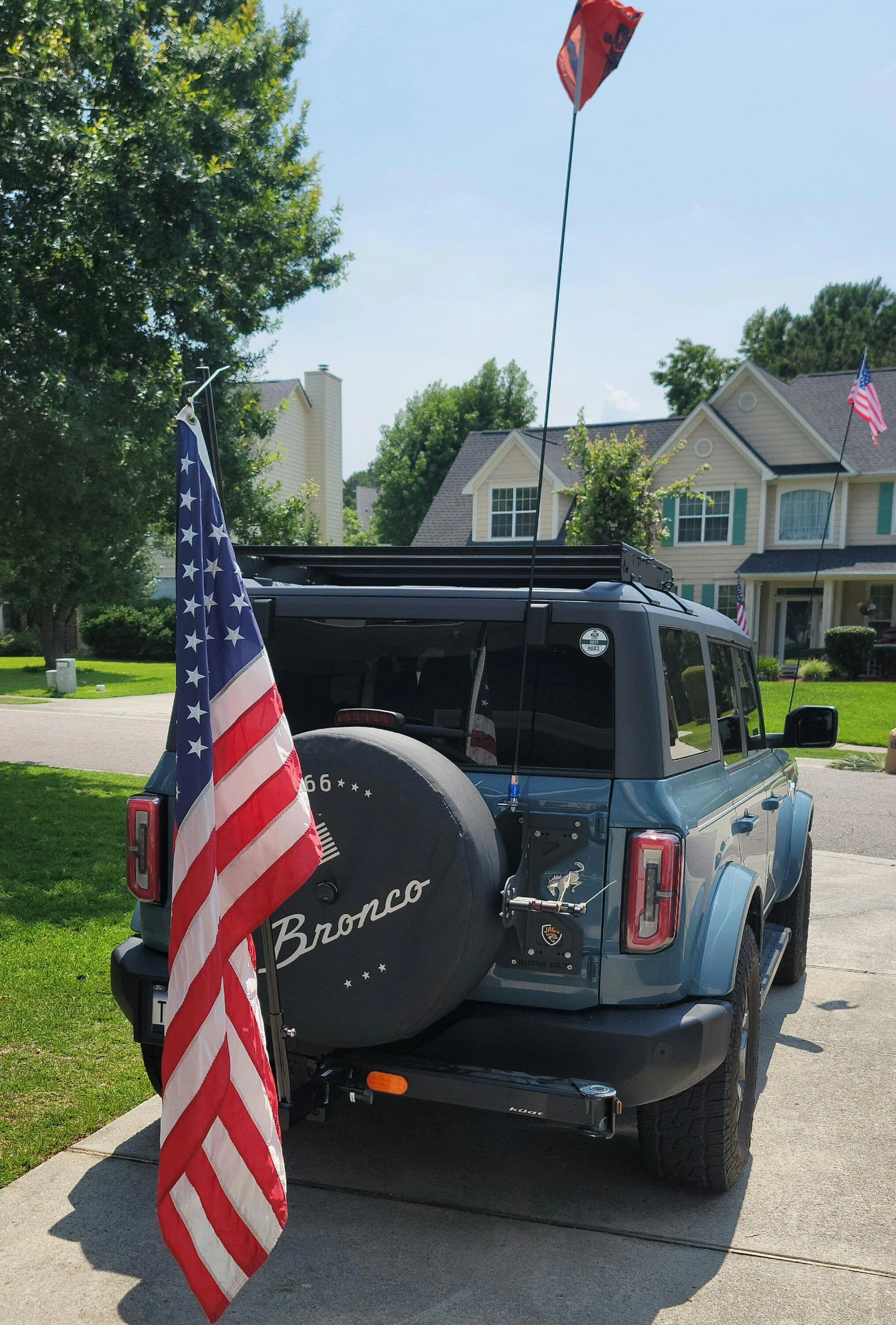 Ford Bronco Mounting those "Dune Flags"? 20230702_145818