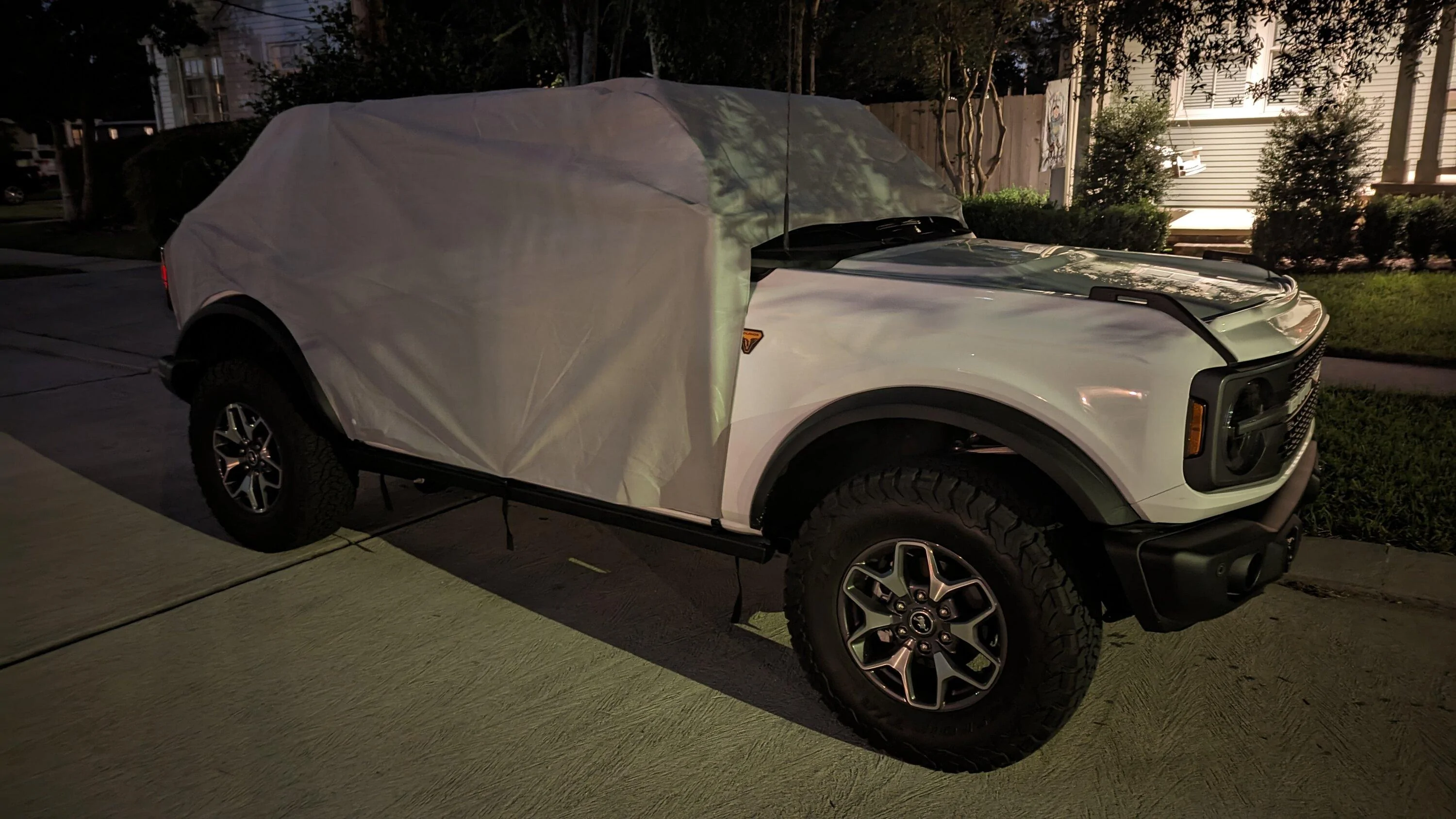 Ford Bronco Cheap Amazon Mesh Bimini & Mastertop Cab Cover PXL_20230929_021133713