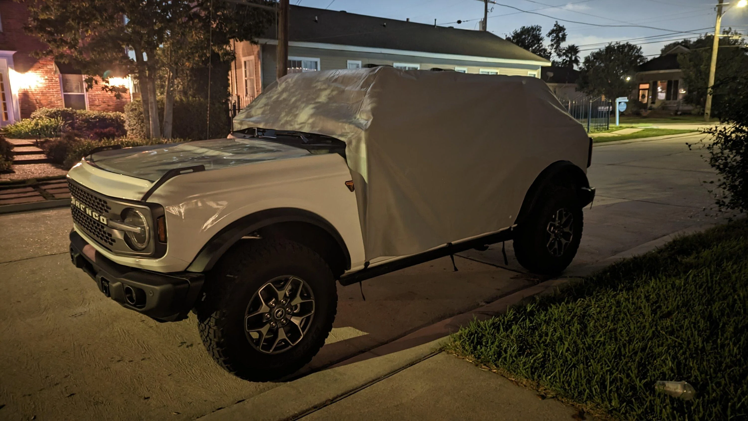 Ford Bronco Cheap Amazon Mesh Bimini & Mastertop Cab Cover PXL_20230929_021154242