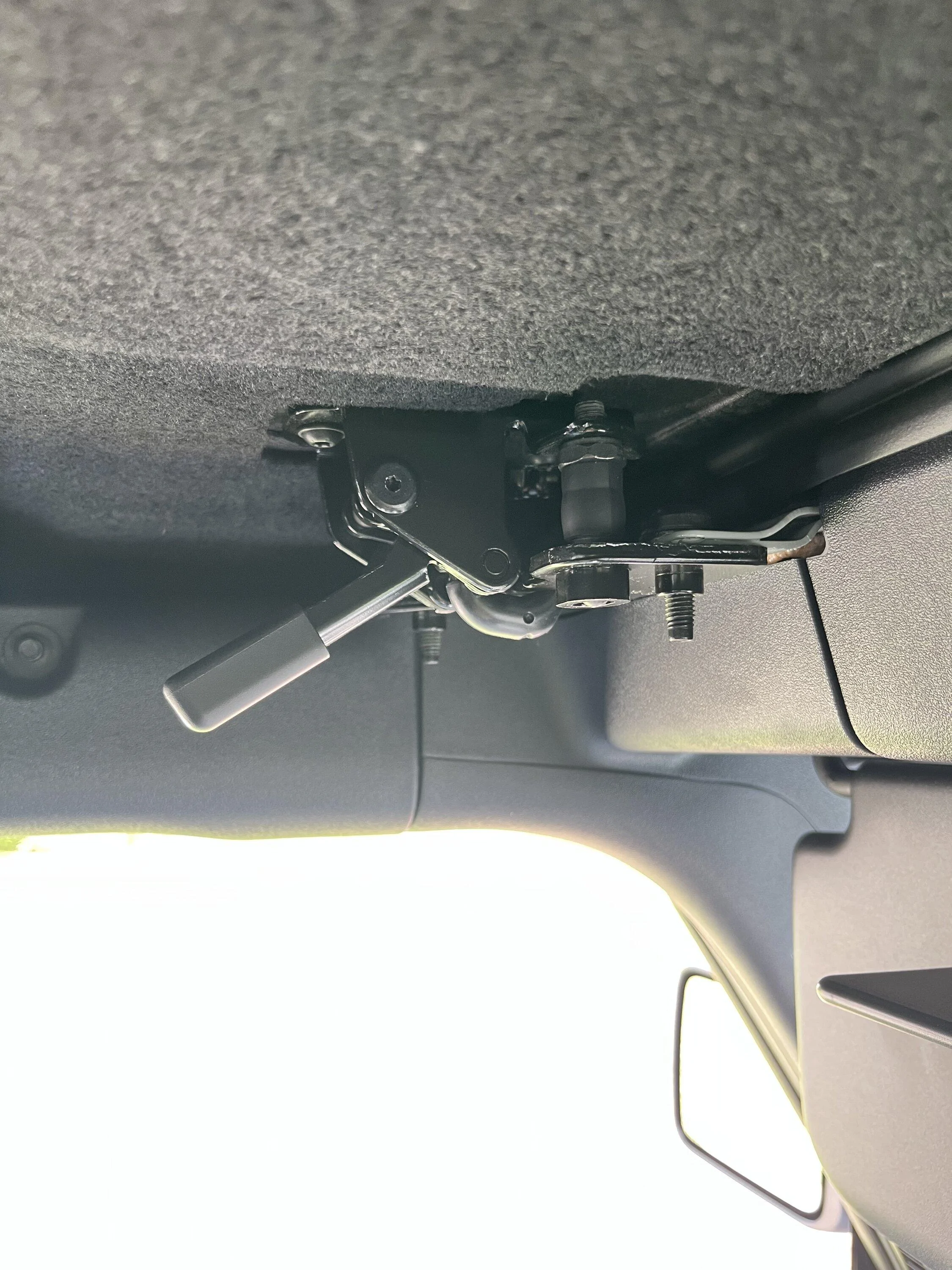 Ford Bronco Hardtop clips 1696296101290