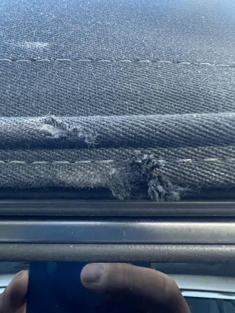 Ford Bronco Soft top fabric tear bronco top ri