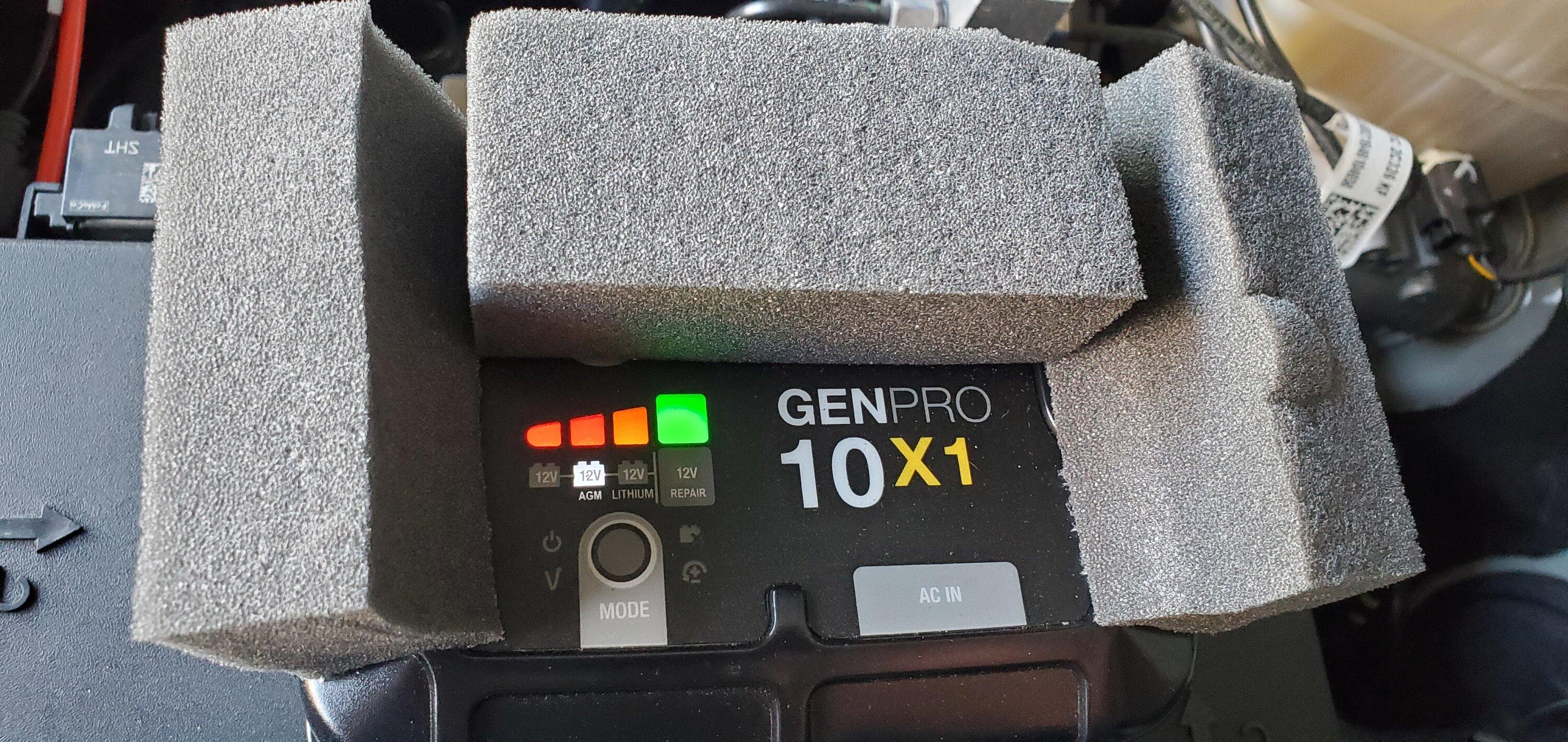 Ford Bronco Battery Maintainer/Tender and Battery Management System. 20231004_171543