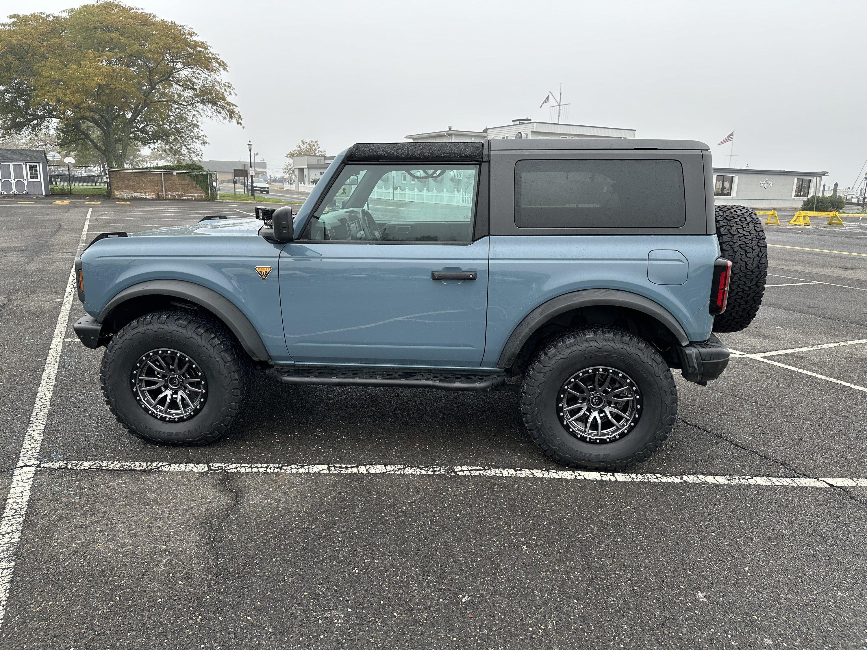Ford Bronco Show us your installed wheel / tire upgrades here! (Pics) IMG_4802
