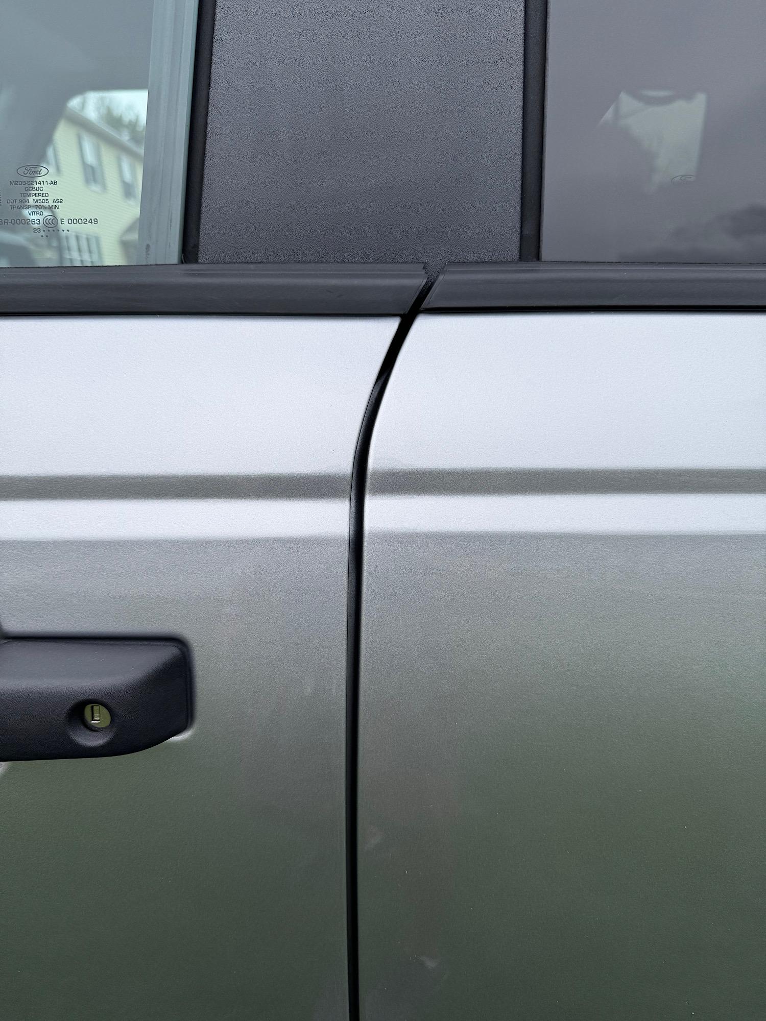 Ford Bronco Anyone adjusted door gaps themselves? IMG_0095
