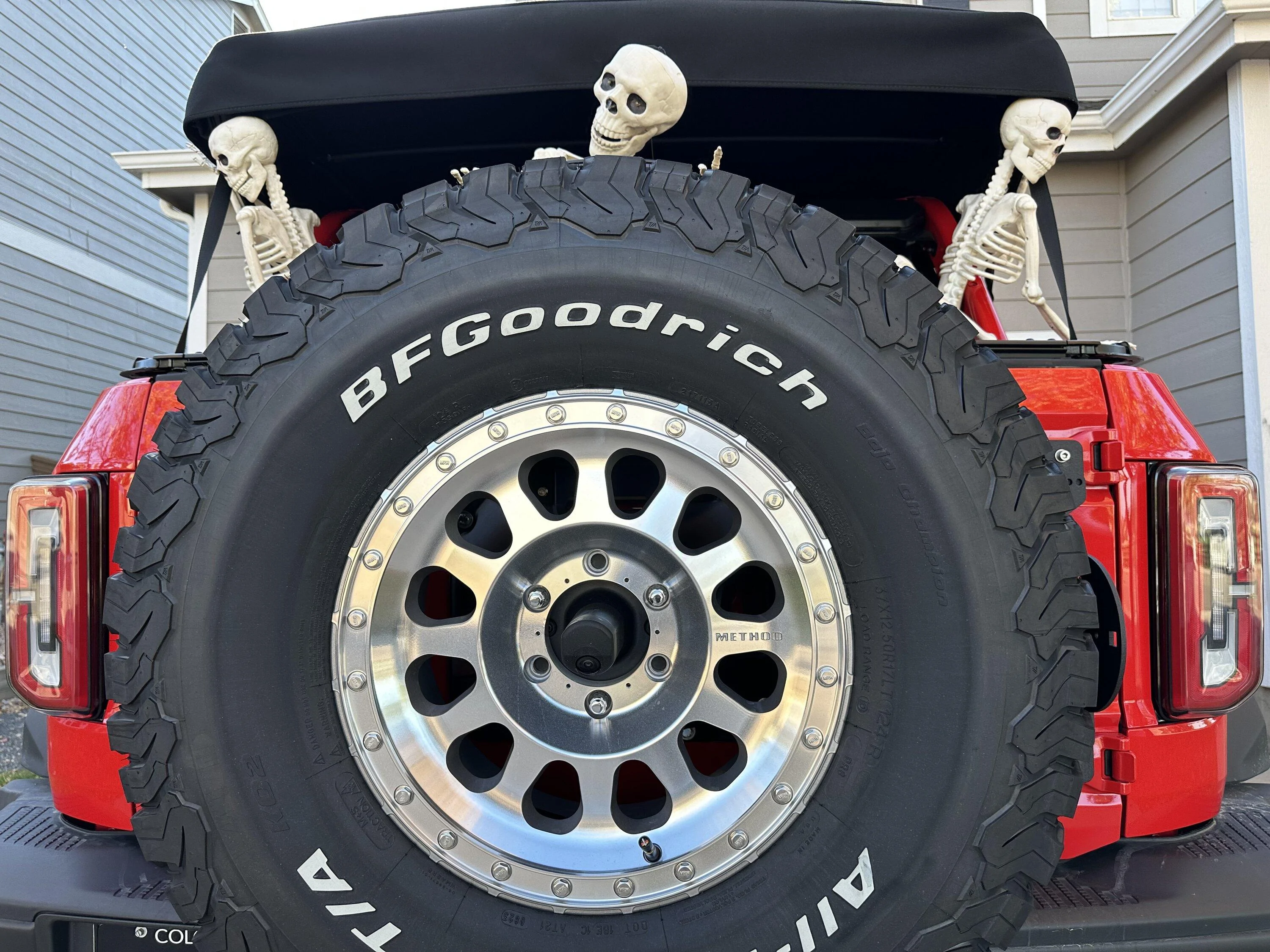 Ford Bronco Post Your Halloween Broncos! IMG_3745