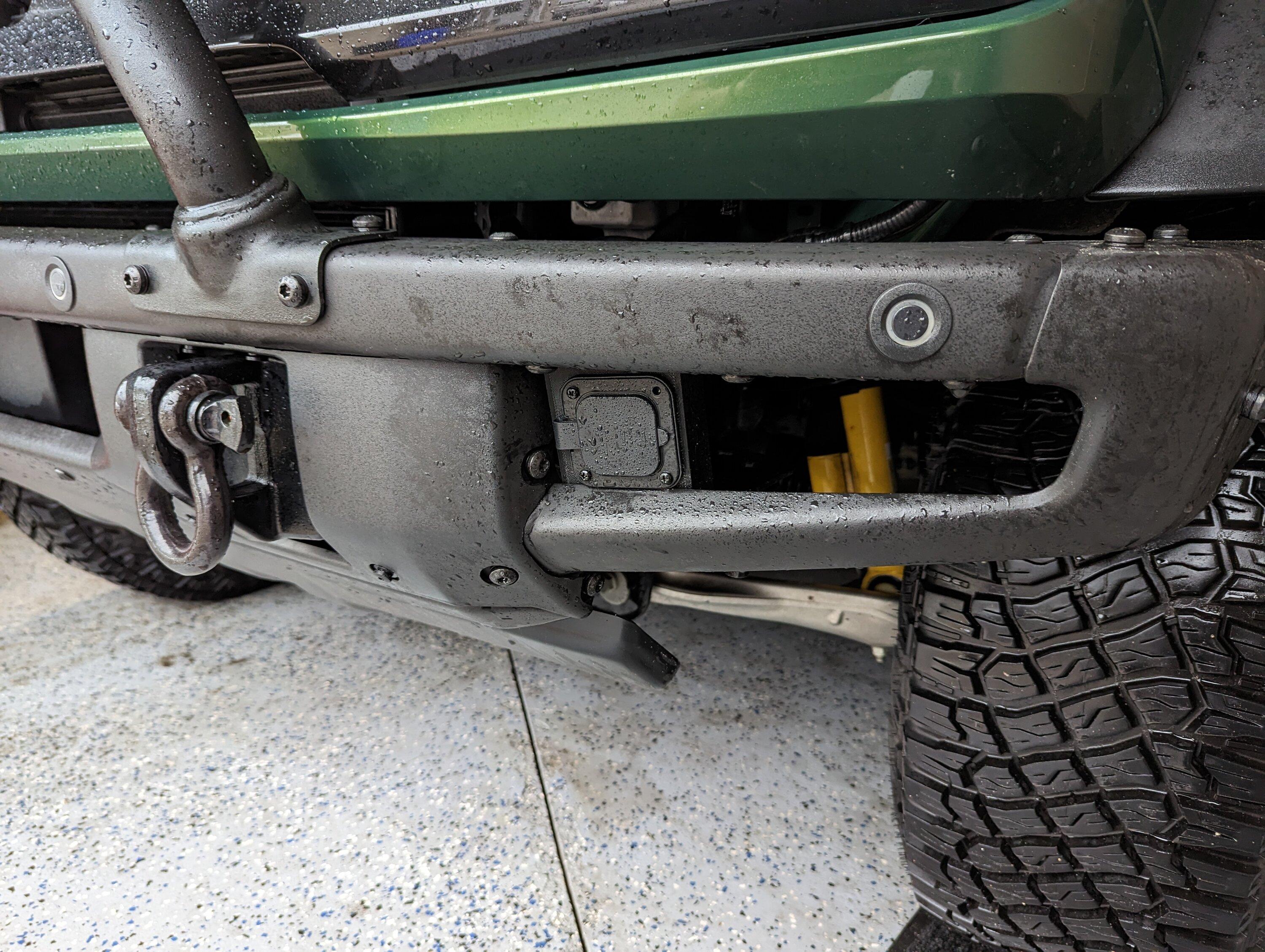 Ford Bronco Battery Maintainer/Tender and Battery Management System. PXL_20230316_221945224