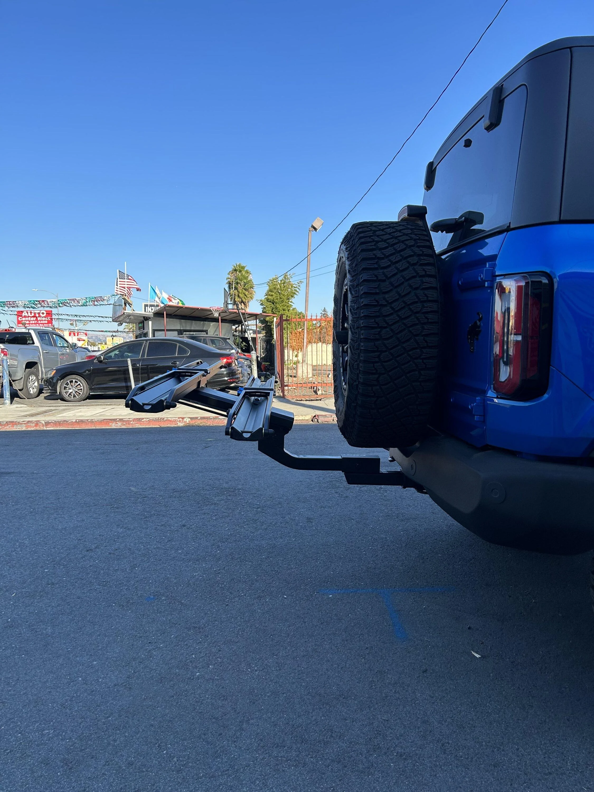 Ford Bronco Request: Anyone using Rockymounts Guiderail bike rack? IMG_3738