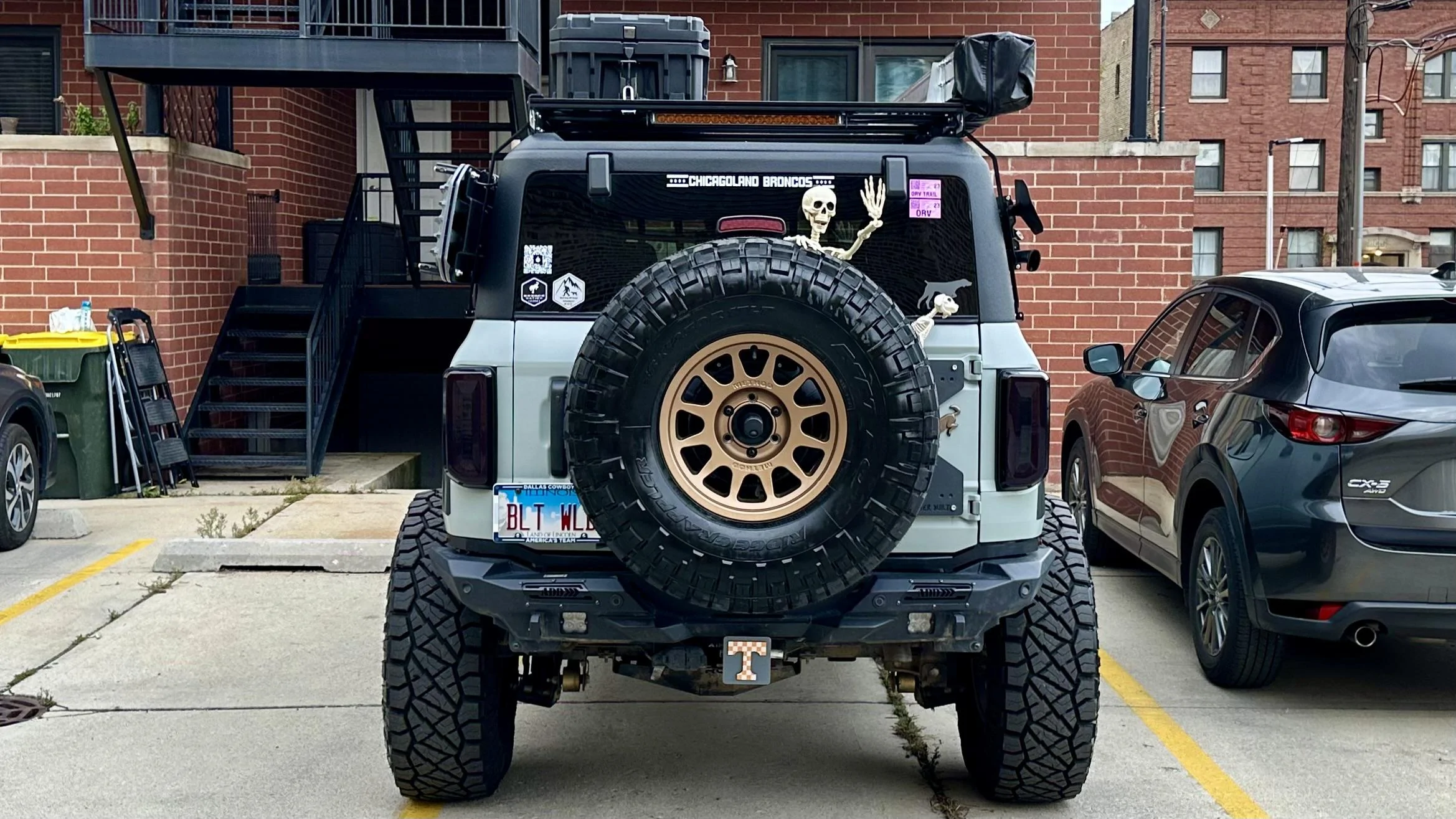 Ford Bronco Post Your Halloween Broncos! IMG_9773