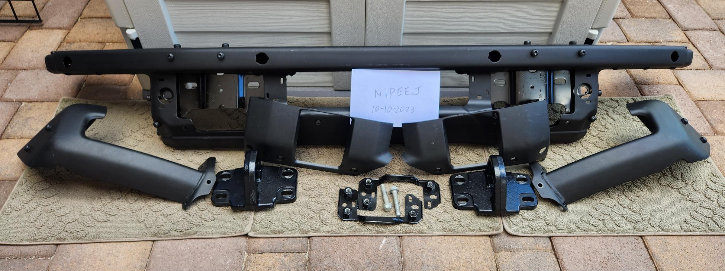 Ford Bronco Modular bumper for sale 20231010_145421
