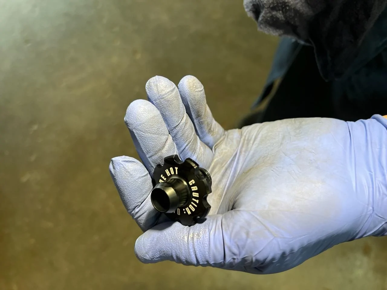Ford Bronco Oil drain plug replacement IMG_4224