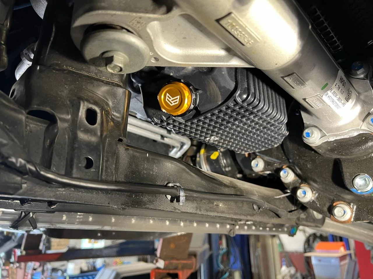 Ford Bronco Oil drain plug replacement IMG_4223