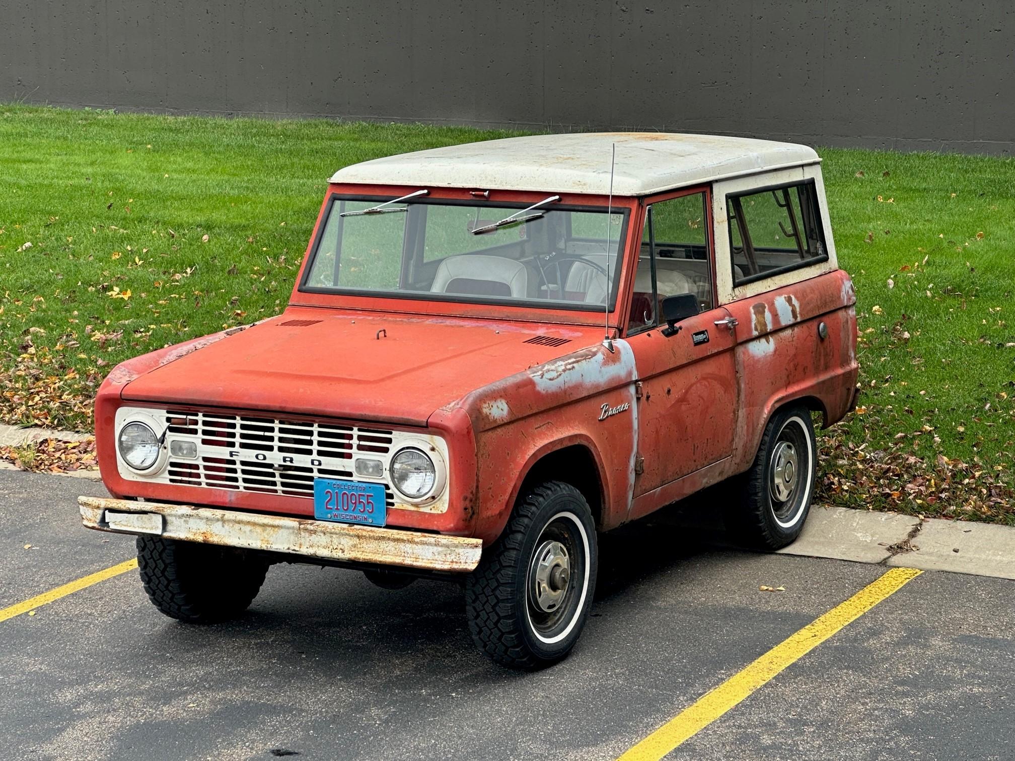 Ford Bronco 50+ Years joes1