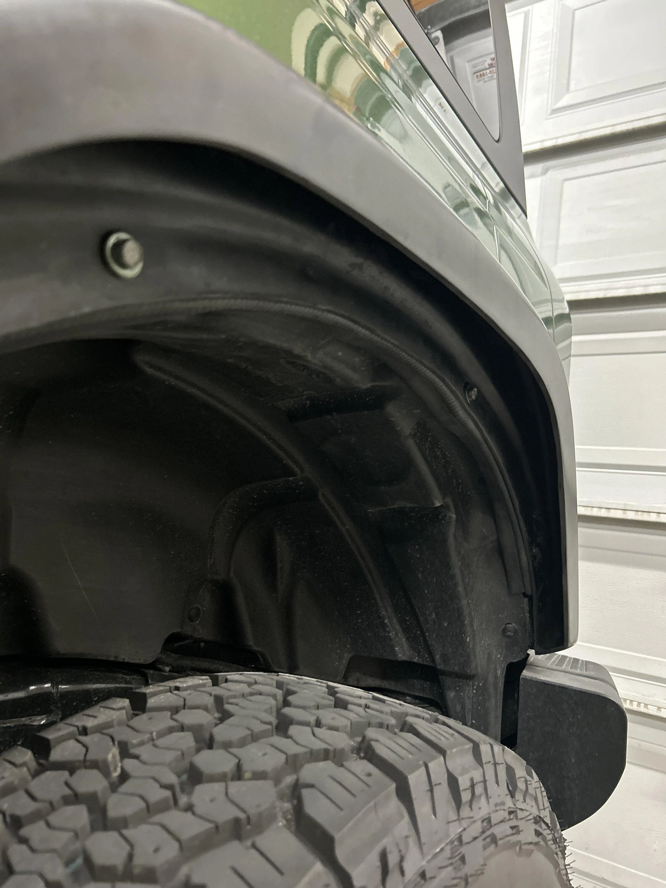 Ford Bronco KBD fender flares 71875450964__287568E8-27E5-4FFF-AD5A-34EB9EF81ACE