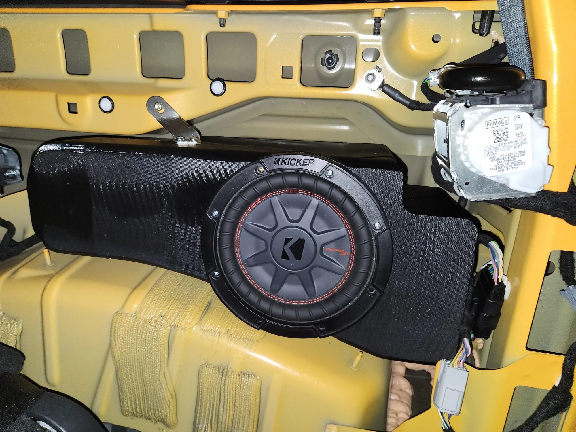 Ford Bronco GEARSHADE: Custom Made 8" Subwoofer Enclosure 20231010_194434