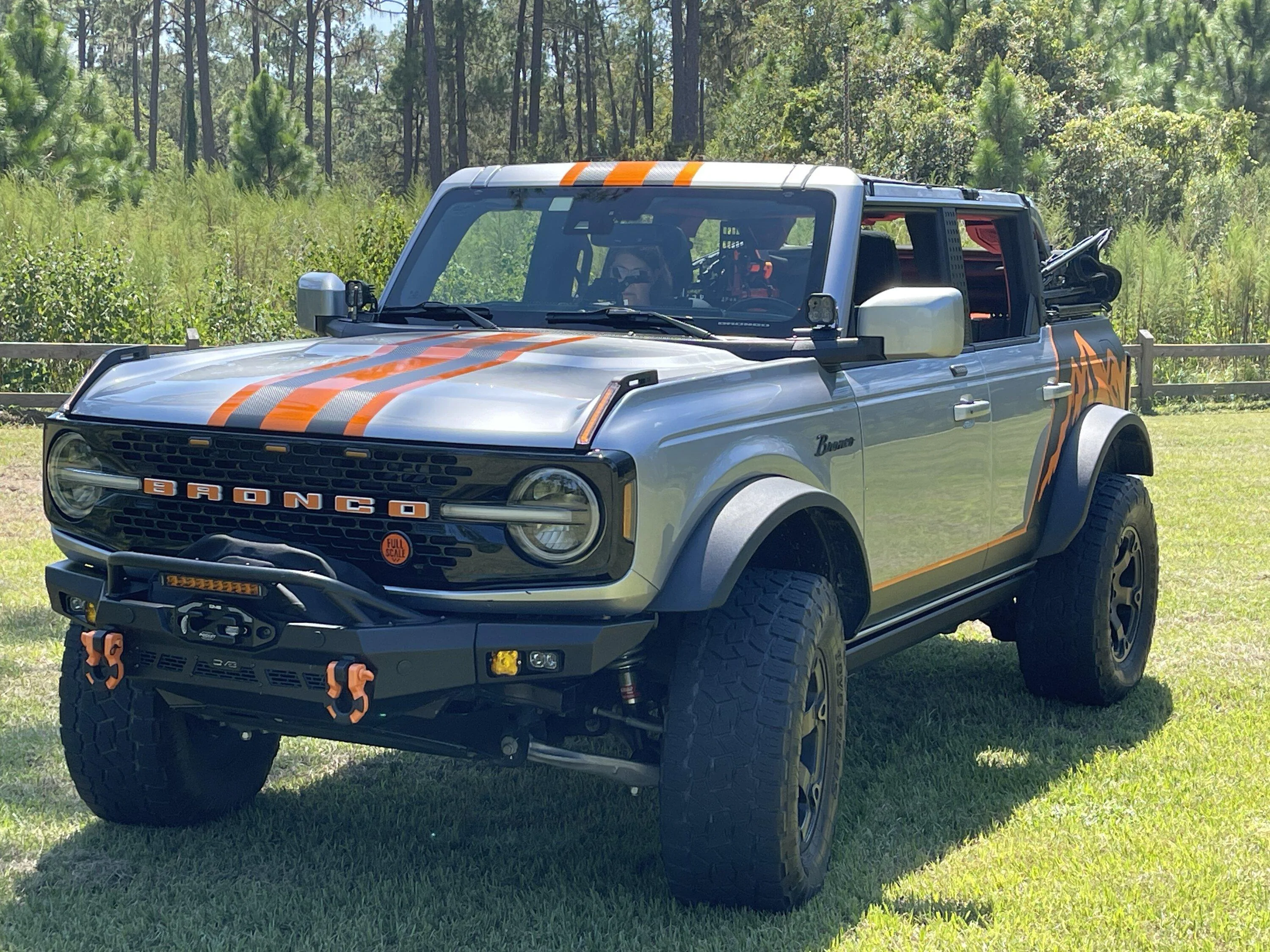 Ford Bronco Show me your Bronco - Graphics / Decals / Wrapped Edition IMG_2626